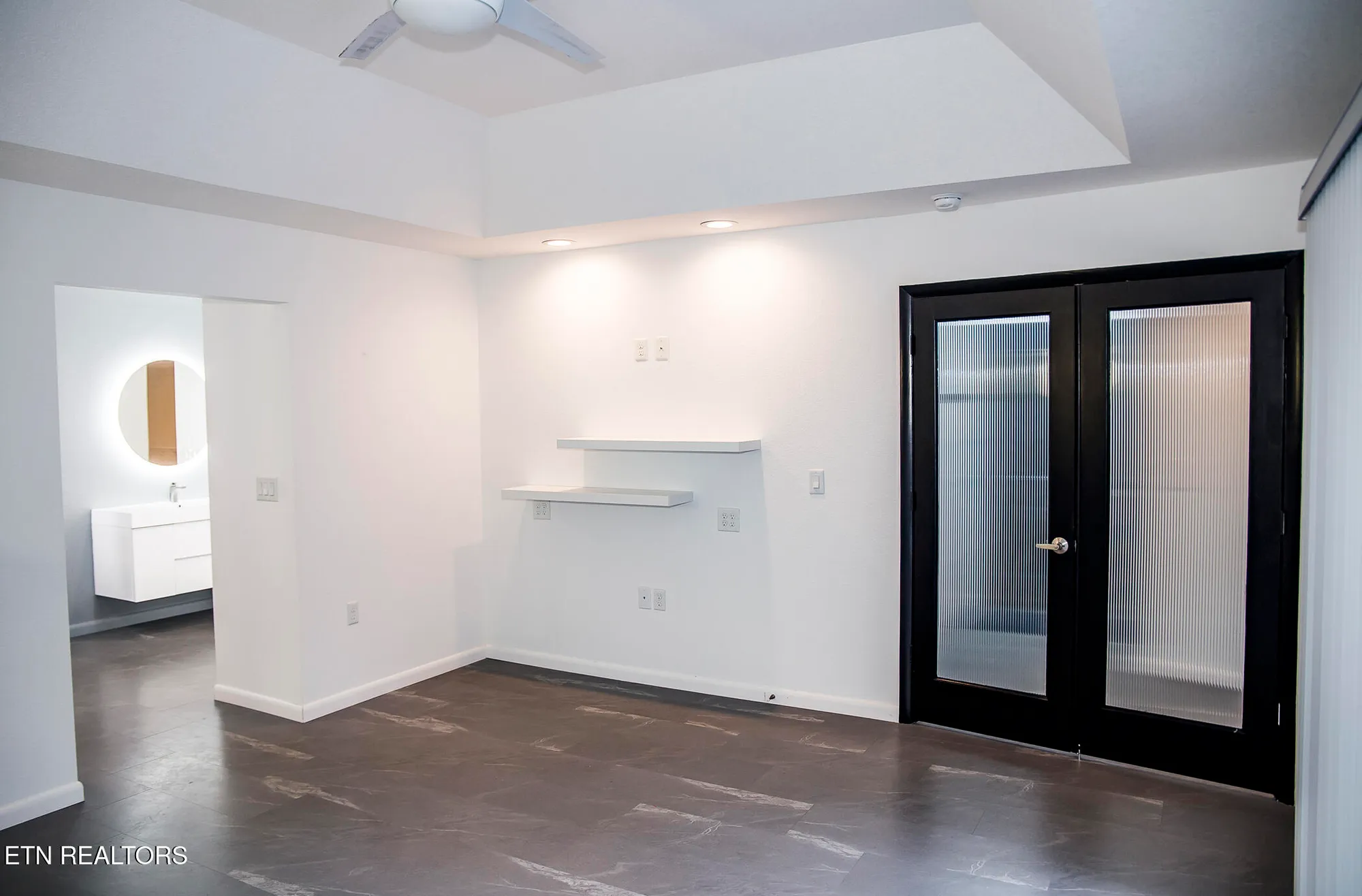 Property Slideshow image 25 of 60 | 194 forest view dr, Crossville, TN, 38558