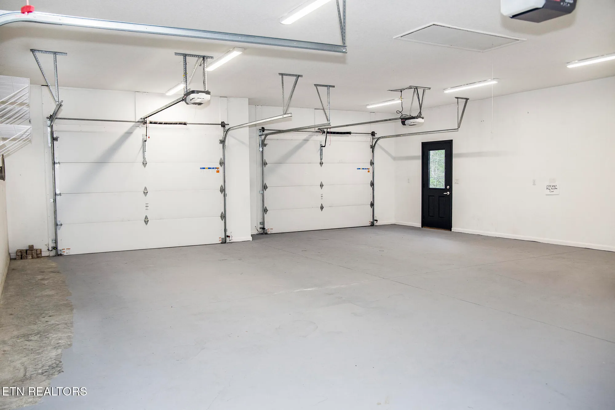 Property Slideshow image 59 of 60 | 194 forest view dr, Crossville, TN, 38558