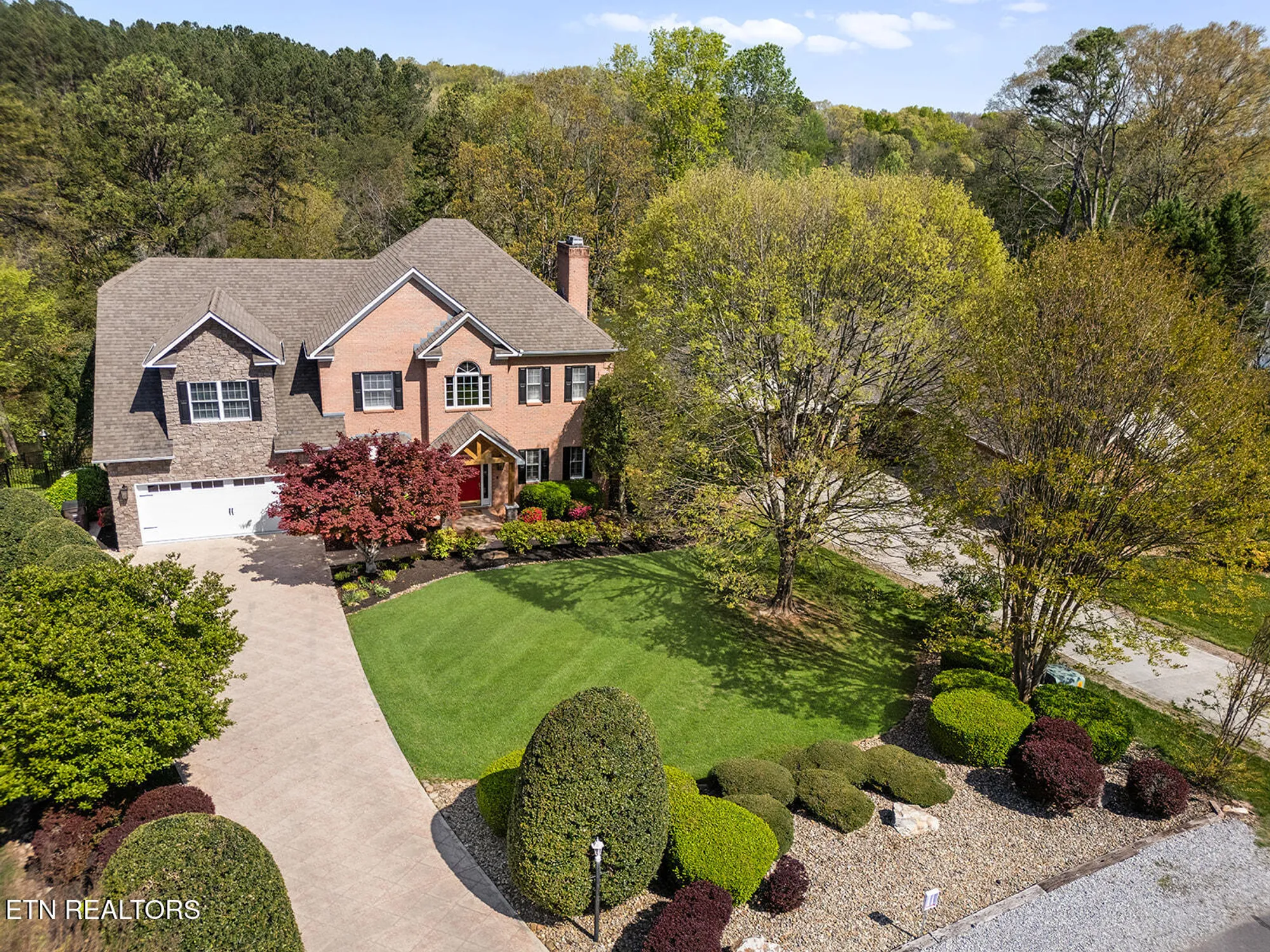 Property Slideshow image 1 of 66 | 231 chuniloti way, Loudon, TN, 37774