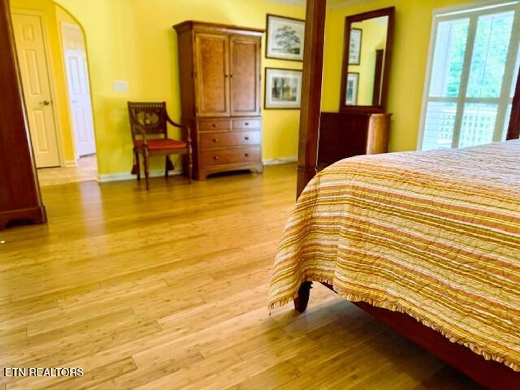 Property Slideshow image 21 of 38 | 25 shawnbury pt, Crossville, TN, 38558