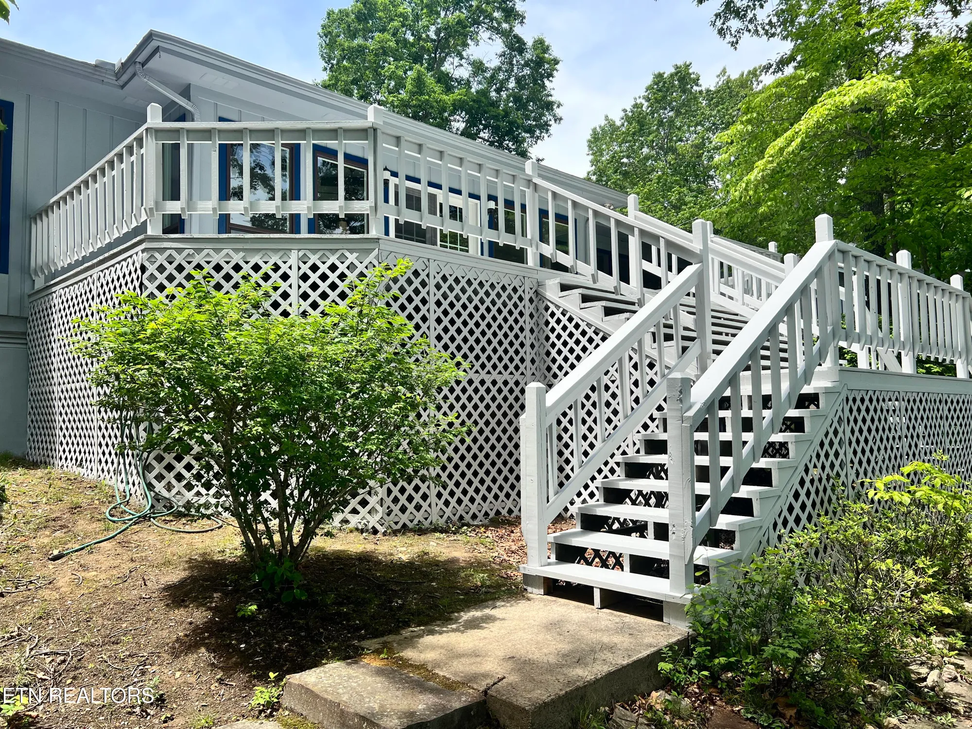 Property Slideshow image 5 of 43 | 124 canterbury dr, Crossville, TN, 38558