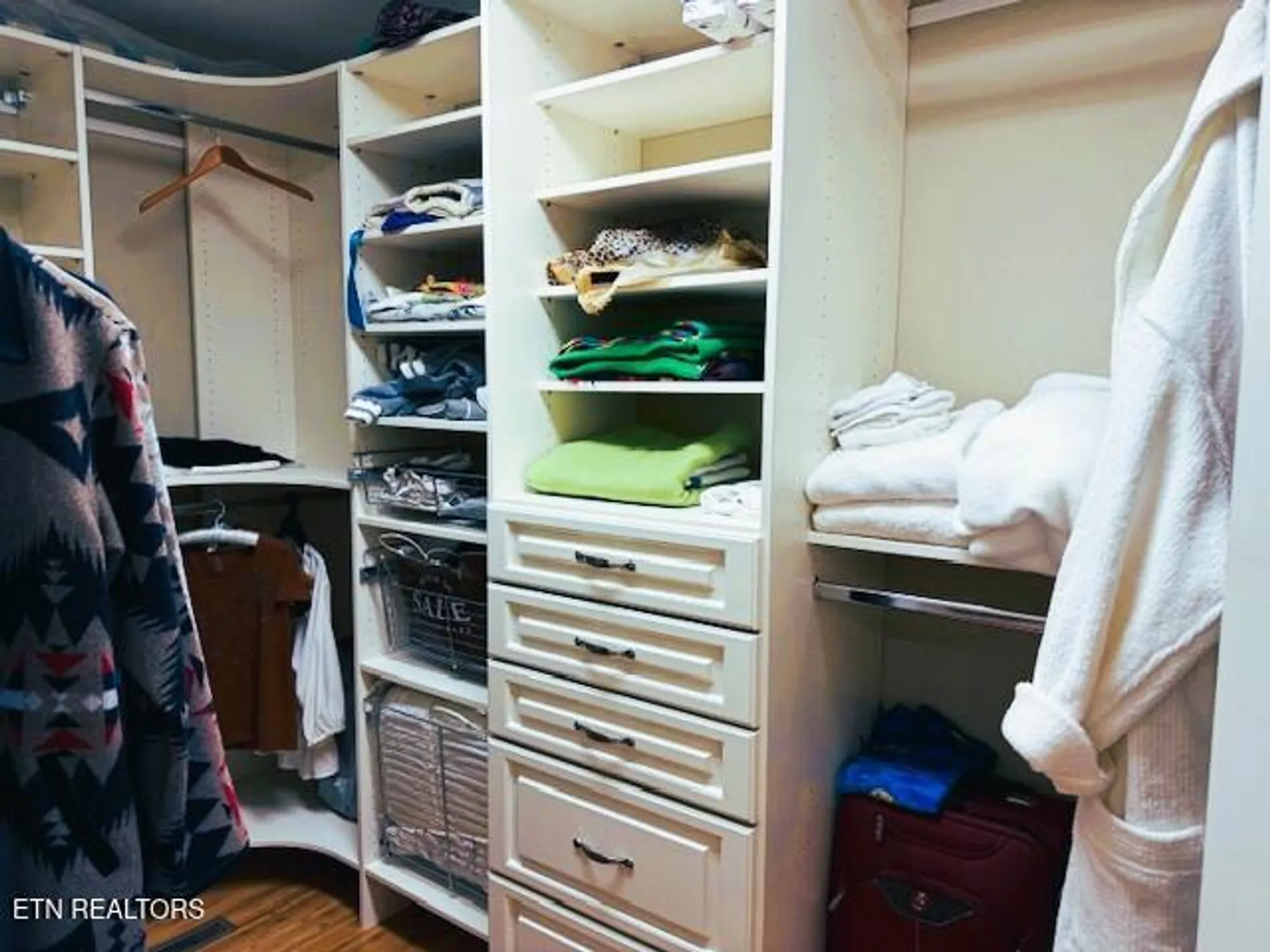 Property Slideshow image 23 of 38 | 25 shawnbury pt, Crossville, TN, 38558