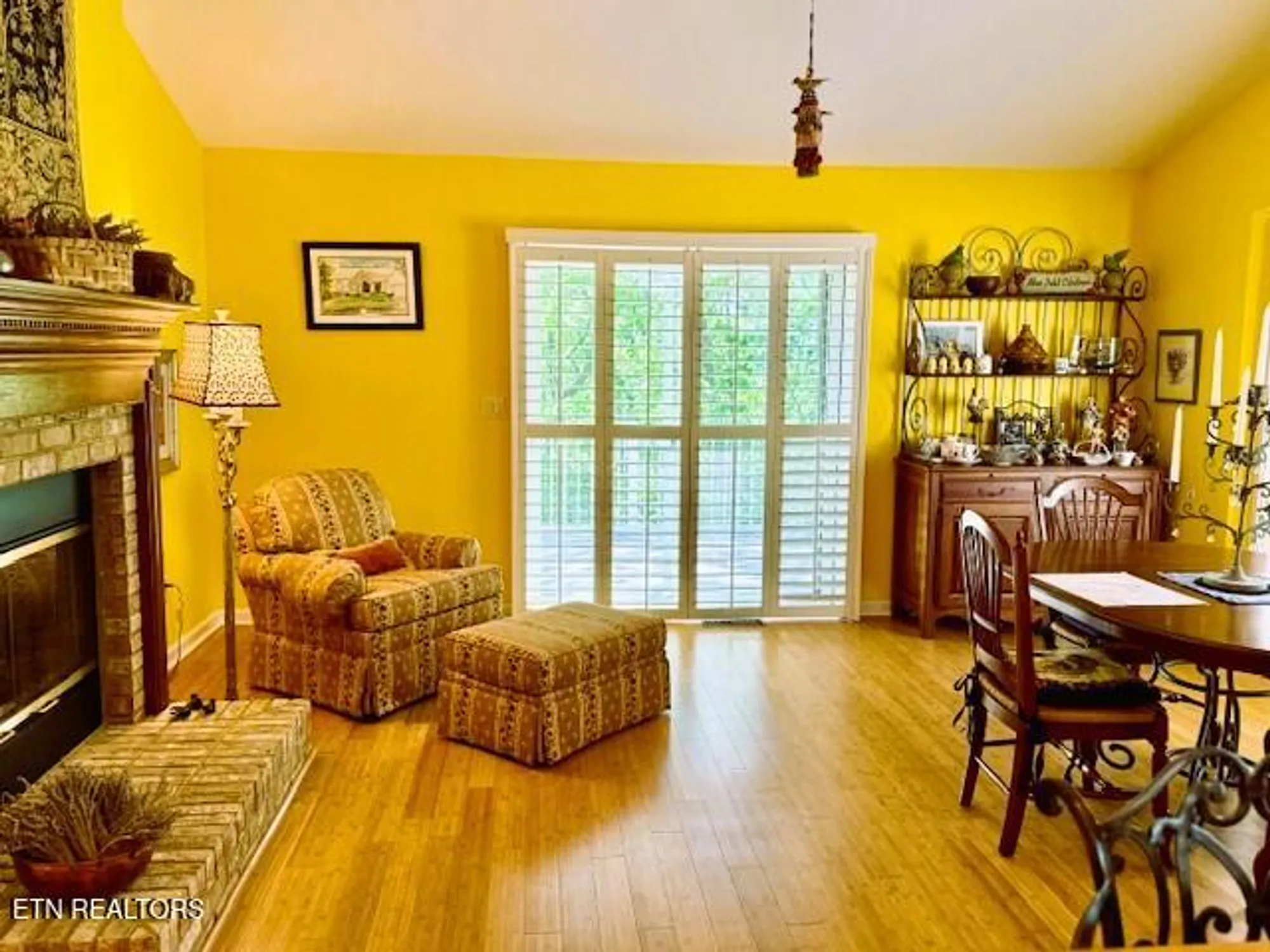 Property Slideshow image 14 of 38 | 25 shawnbury pt, Crossville, TN, 38558