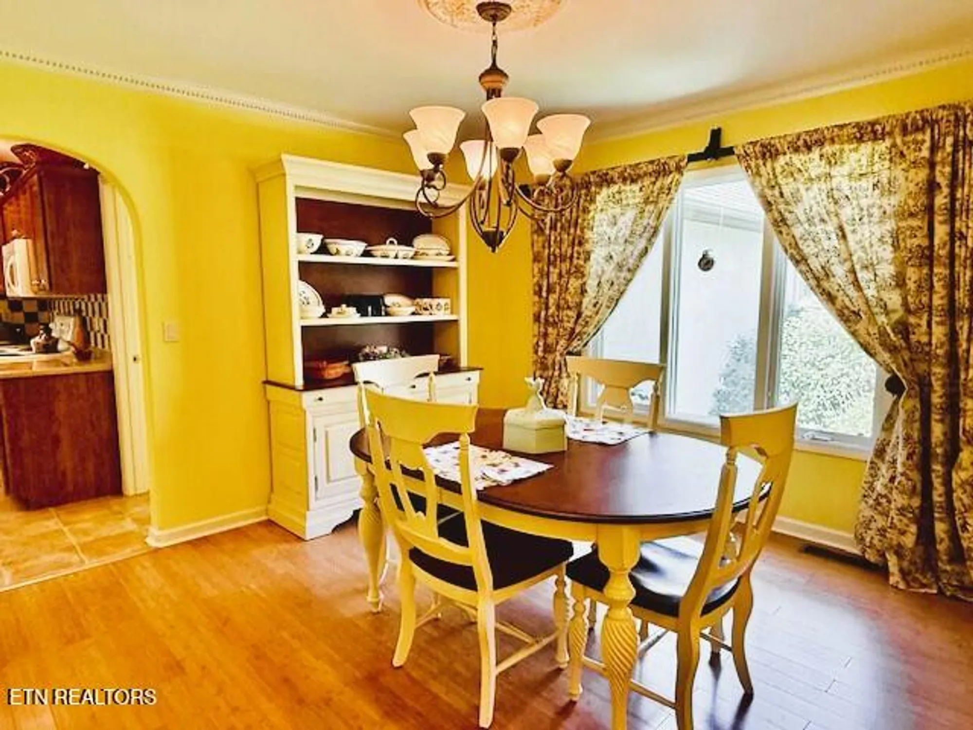 Property Slideshow image 16 of 38 | 25 shawnbury pt, Crossville, TN, 38558