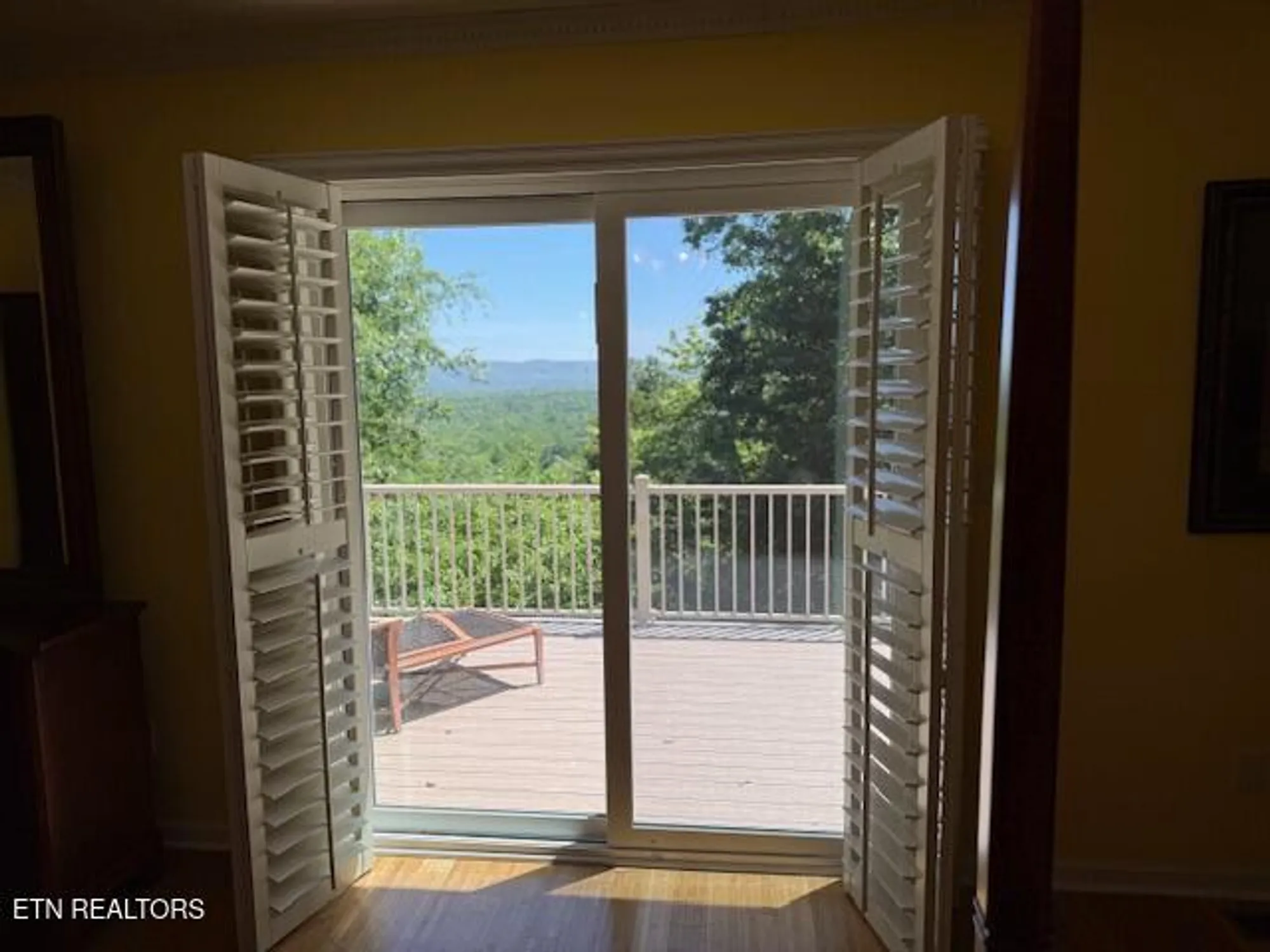 Property Slideshow image 22 of 38 | 25 shawnbury pt, Crossville, TN, 38558