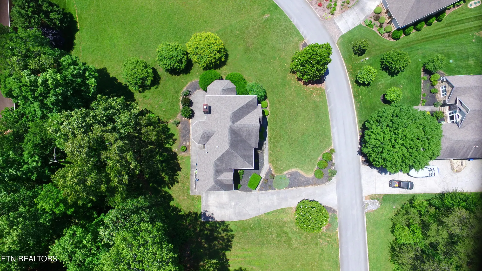 Property Slideshow image 48 of 57 | 612 sandpiper dr, Vonore, TN, 37885