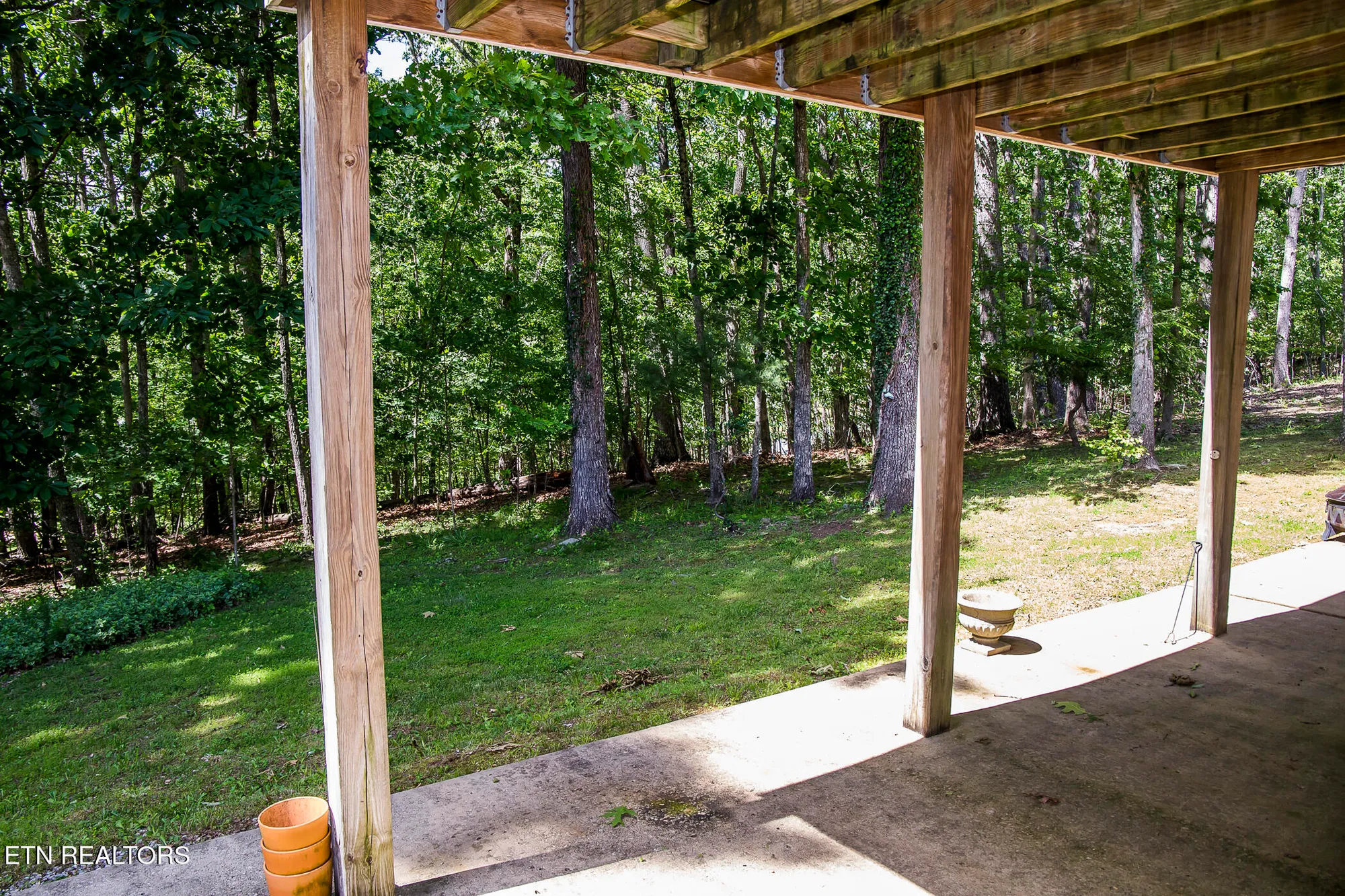 Property Slideshow image 45 of 52 | 247 lakeview dr, Crossville, TN, 38558