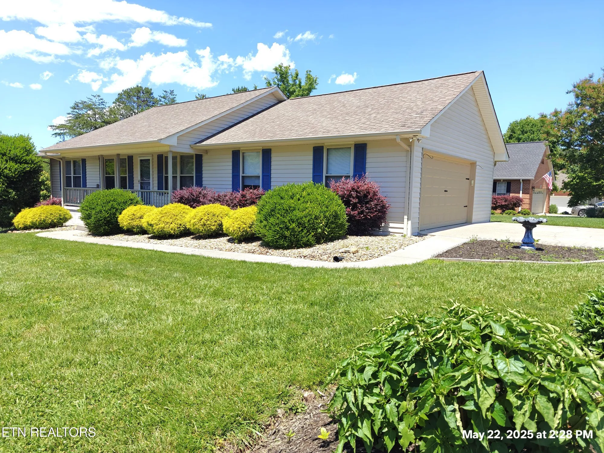 Property Slideshow image 1 of 38 | 179 depew dr, Loudon, TN, 37774