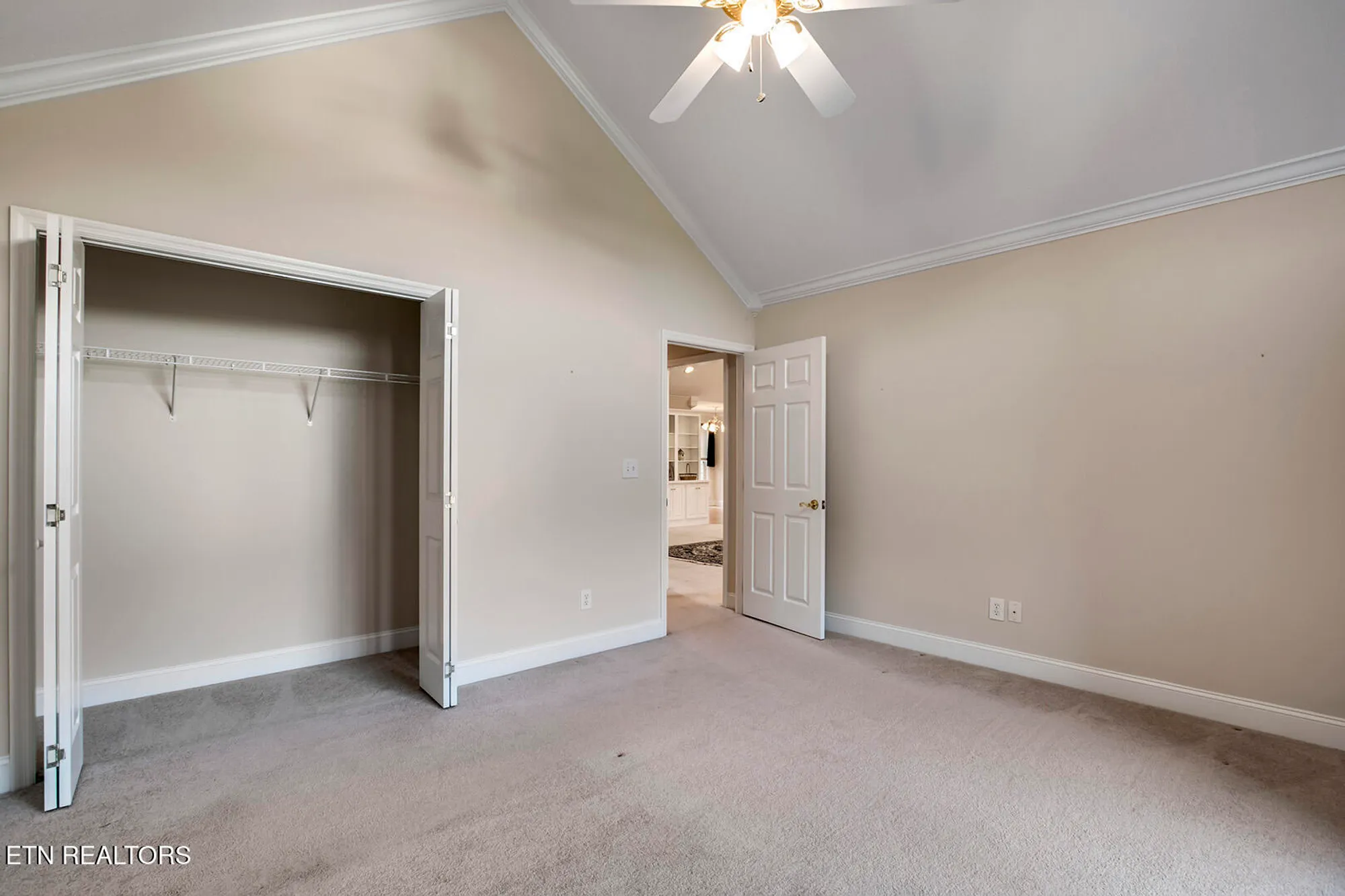 Property Slideshow image 43 of 61 | 309 saligugi ln, Loudon, TN, 37774