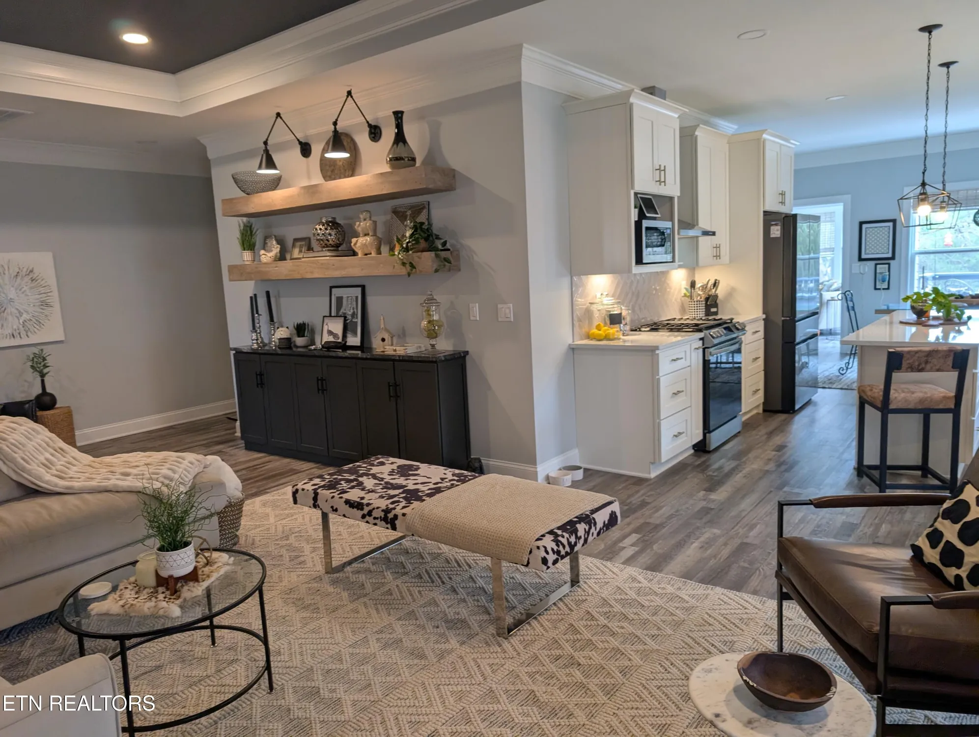 Property Slideshow image 11 of 36 | 140 elokwa way, Loudon, TN, 37774