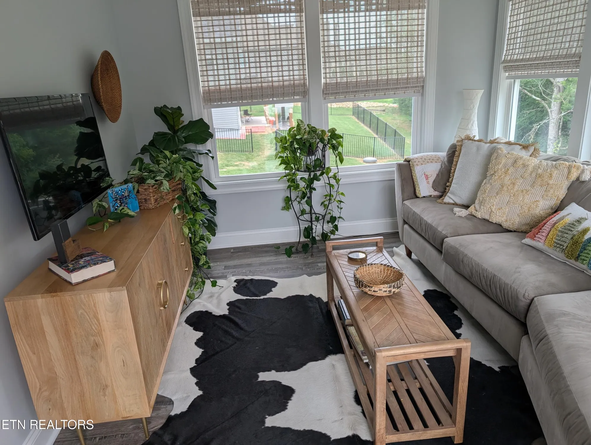 Property Slideshow image 33 of 36 | 140 elokwa way, Loudon, TN, 37774