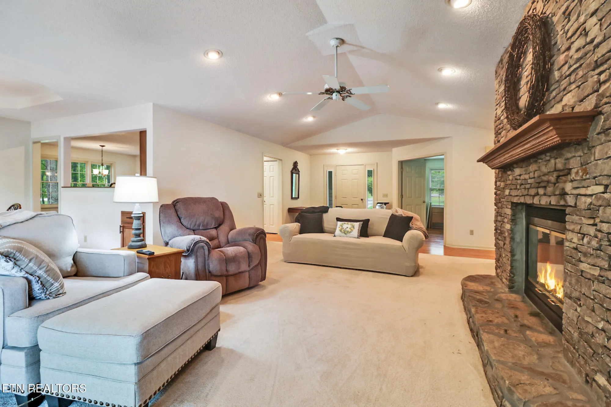 Property Slideshow image 13 of 58 | 45 calderwood cir, Crossville, TN, 38558