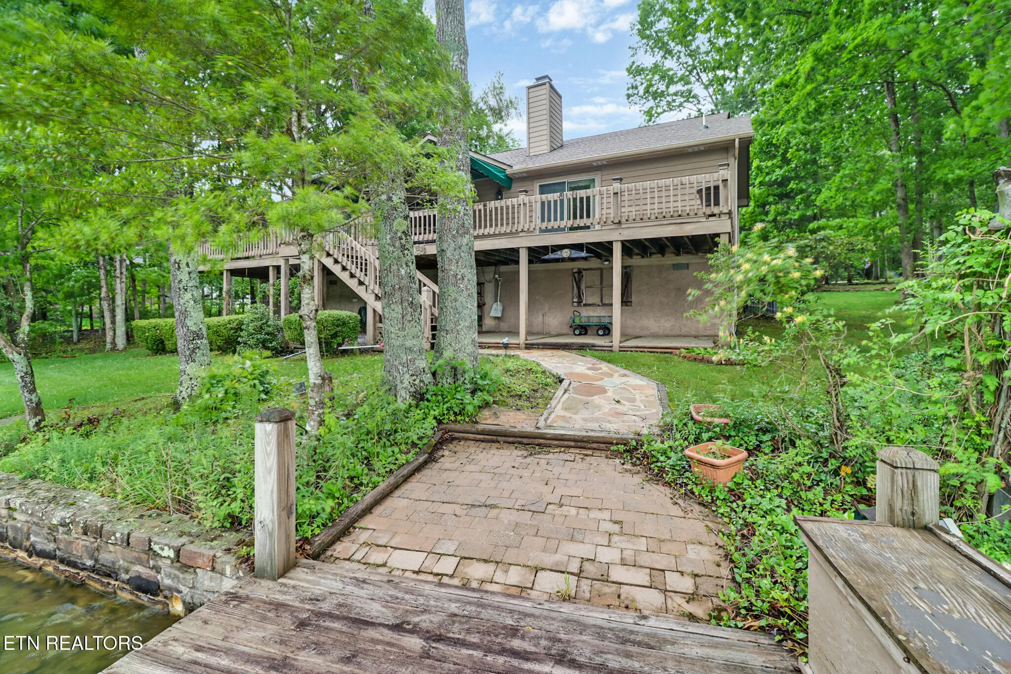 Property Slideshow image 46 of 58 | 45 calderwood cir, Crossville, TN, 38558