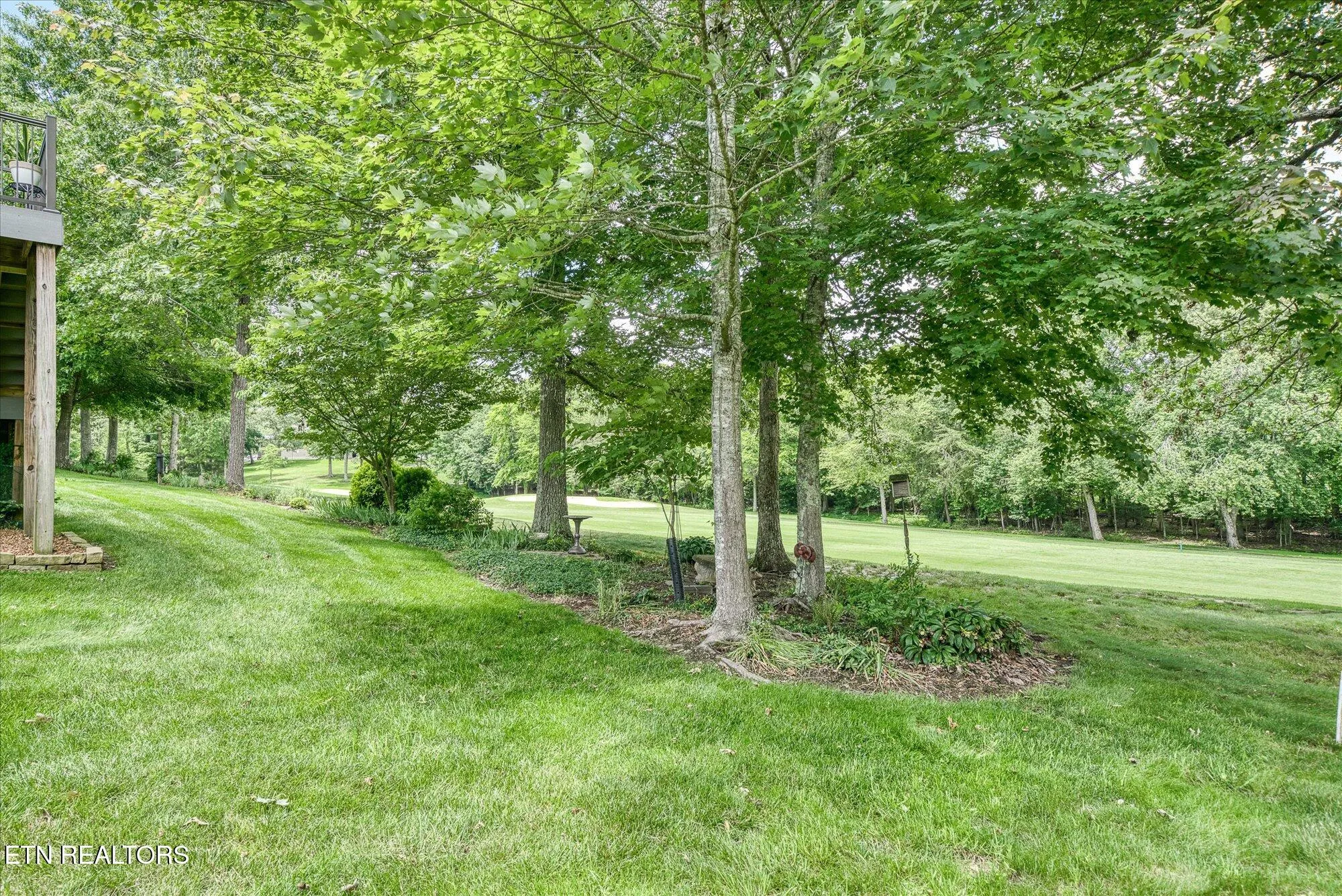 Property Slideshow image 10 of 63 | 36 thames ct, Crossville, TN, 38558