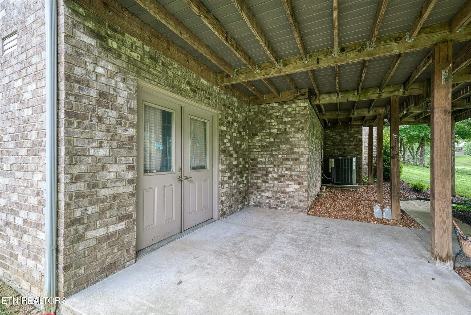 Property Slideshow image 16 of 63 | 36 thames ct, Crossville, TN, 38558