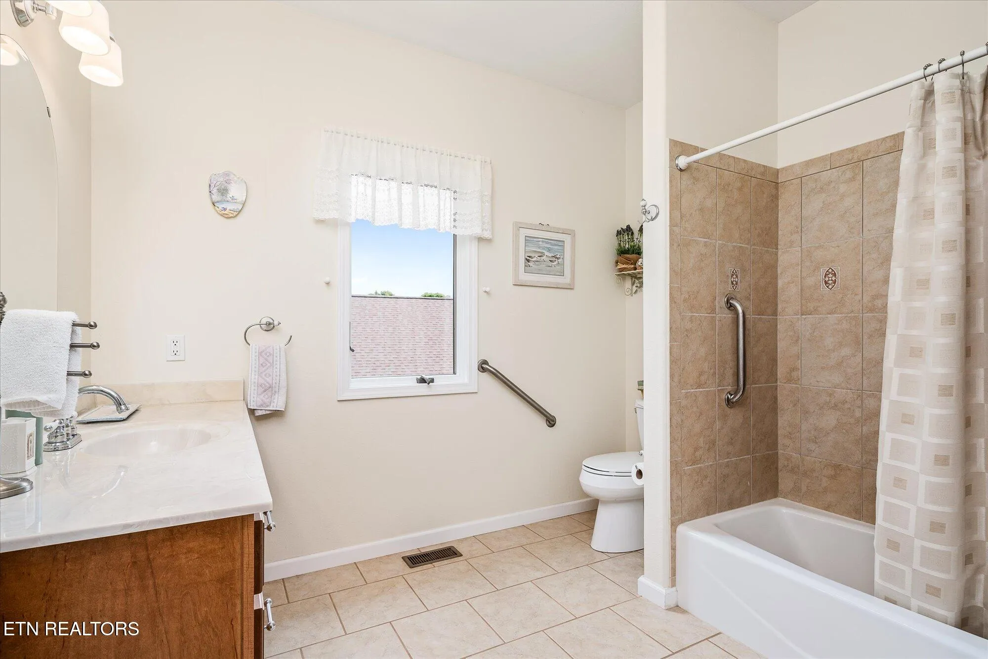 Property Slideshow image 56 of 63 | 36 thames ct, Crossville, TN, 38558