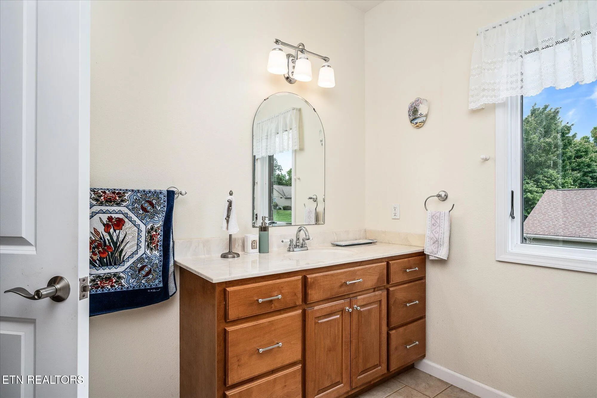 Property Slideshow image 57 of 63 | 36 thames ct, Crossville, TN, 38558