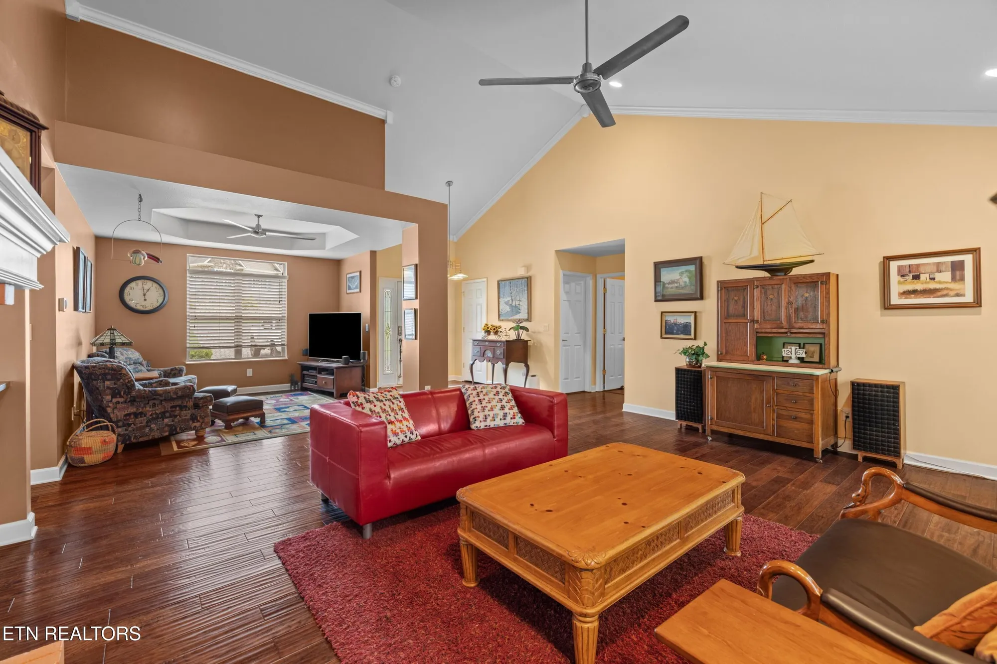 Property Slideshow image 7 of 45 | 117 tahlequah ln, Loudon, TN, 37774