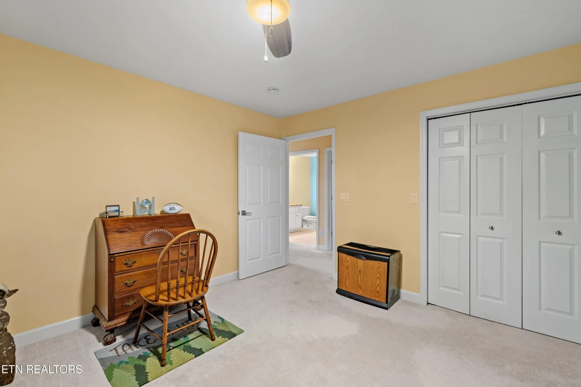 Property Slideshow image 26 of 45 | 117 tahlequah ln, Loudon, TN, 37774