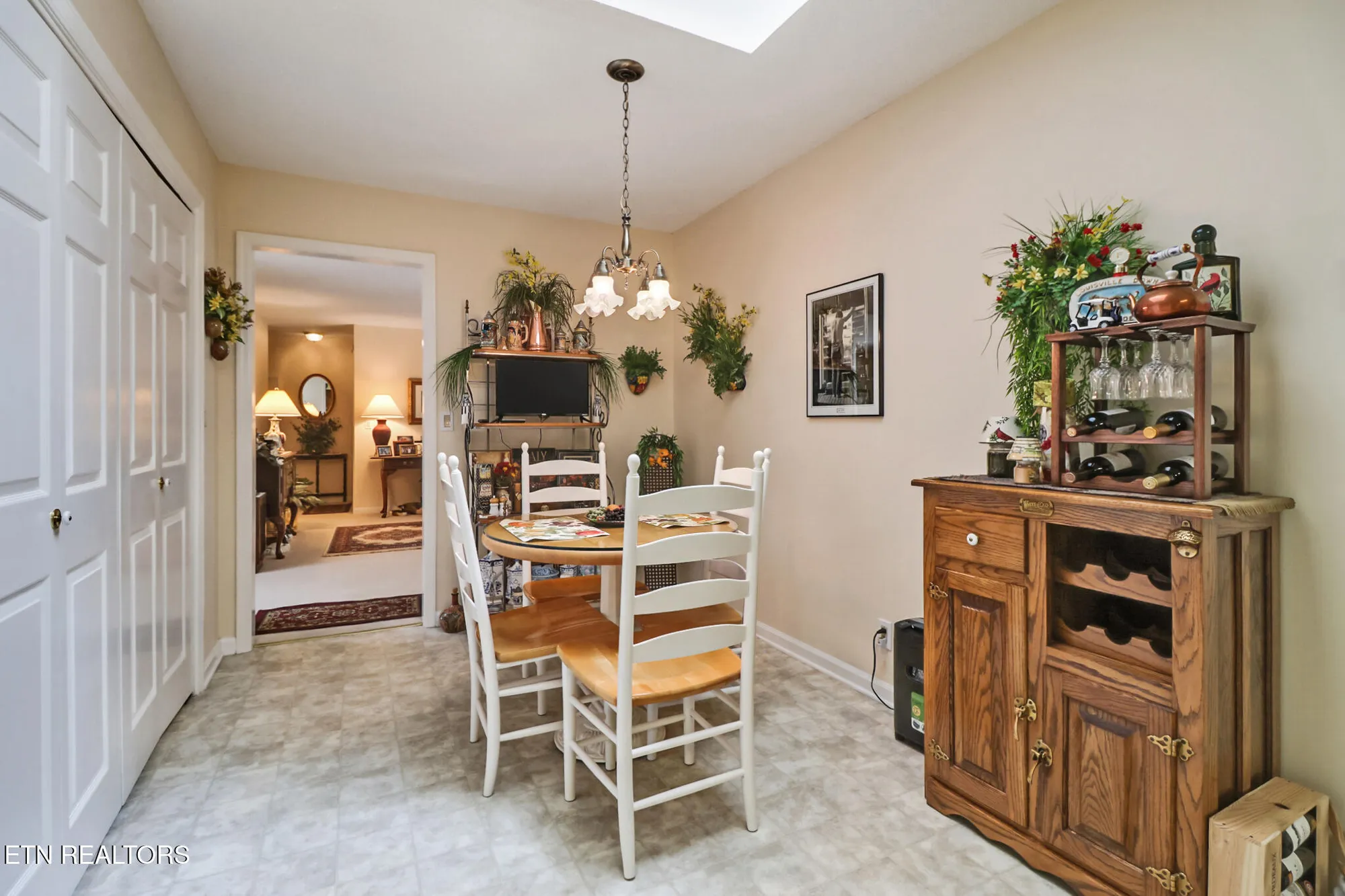 Property Slideshow image 31 of 43 | 131 snead dr, Crossville, TN, 38558