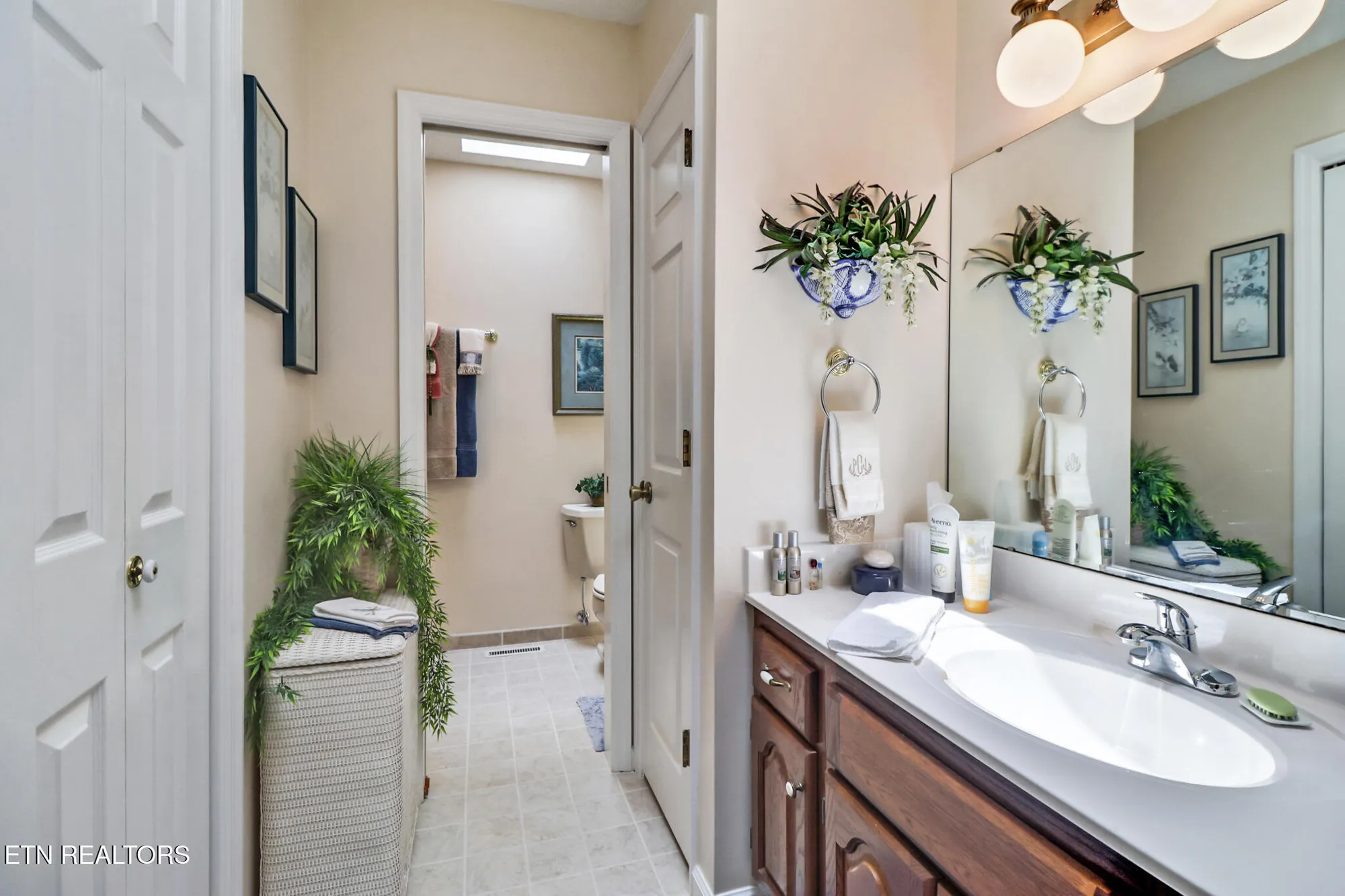 Property Slideshow image 38 of 43 | 131 snead dr, Crossville, TN, 38558