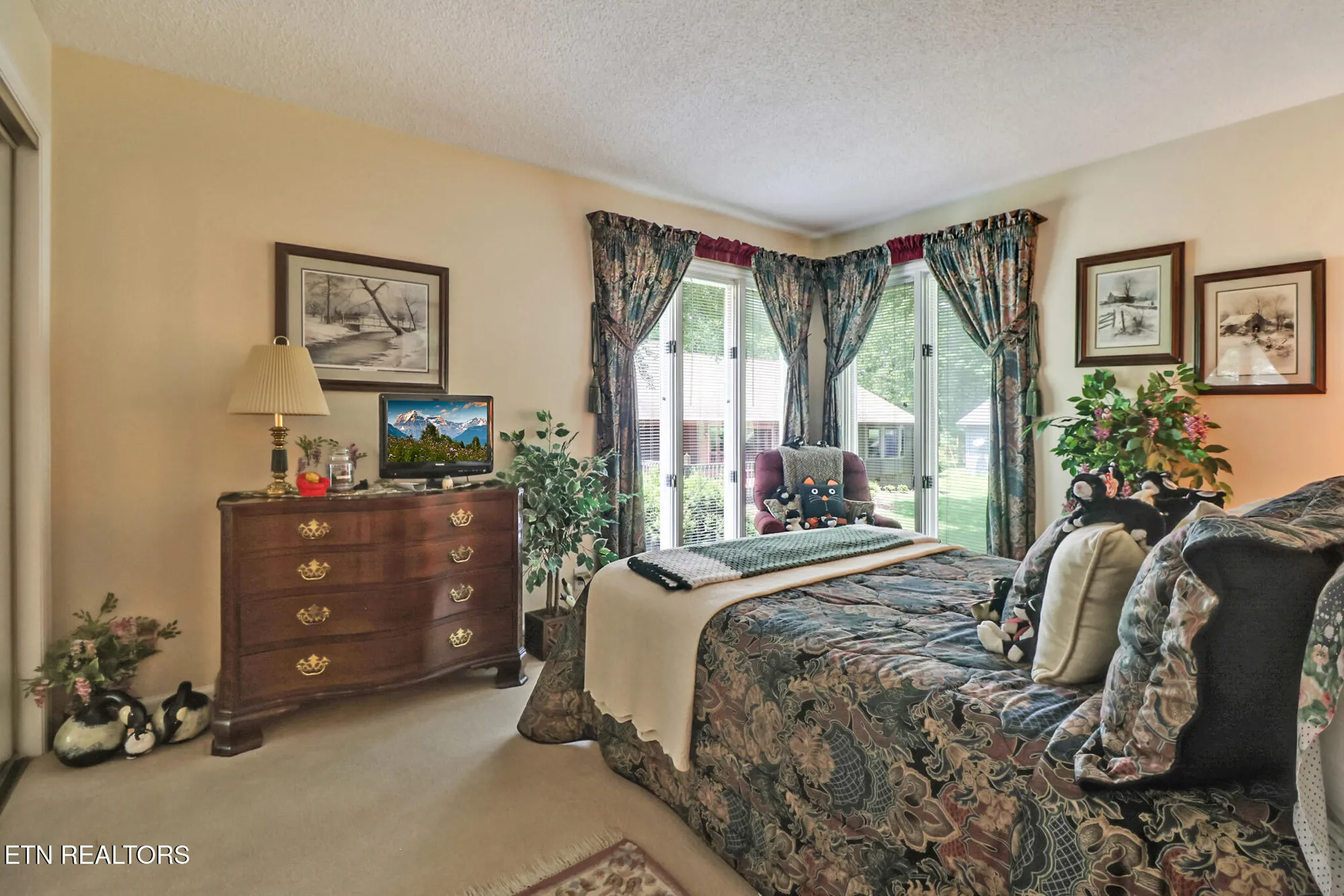 Property Slideshow image 41 of 43 | 131 snead dr, Crossville, TN, 38558