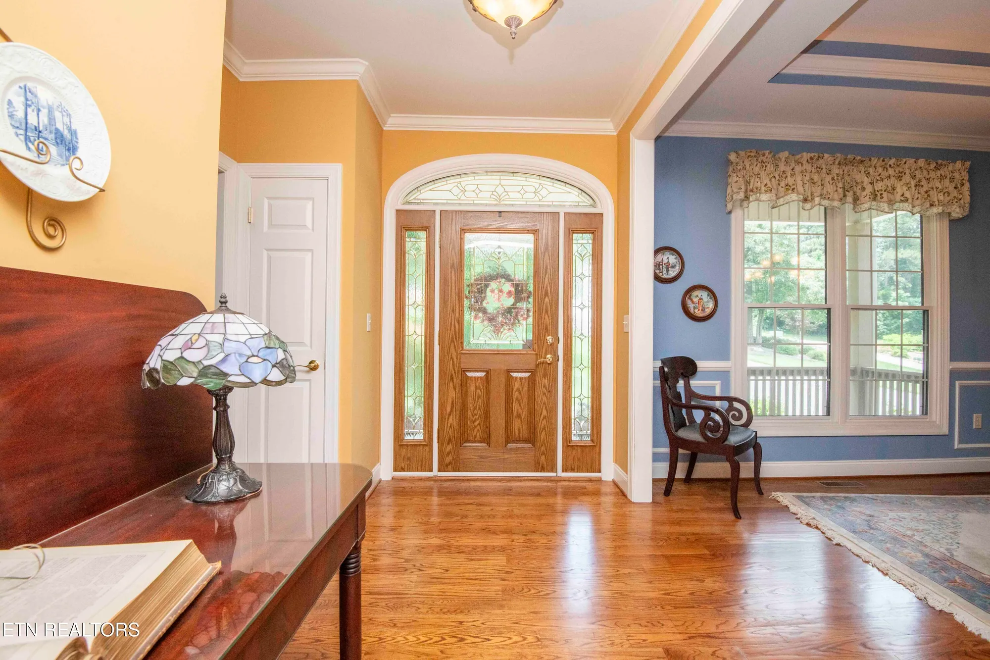 Property Slideshow image 5 of 45 | 308 tahlequah dr, Loudon, TN, 37774