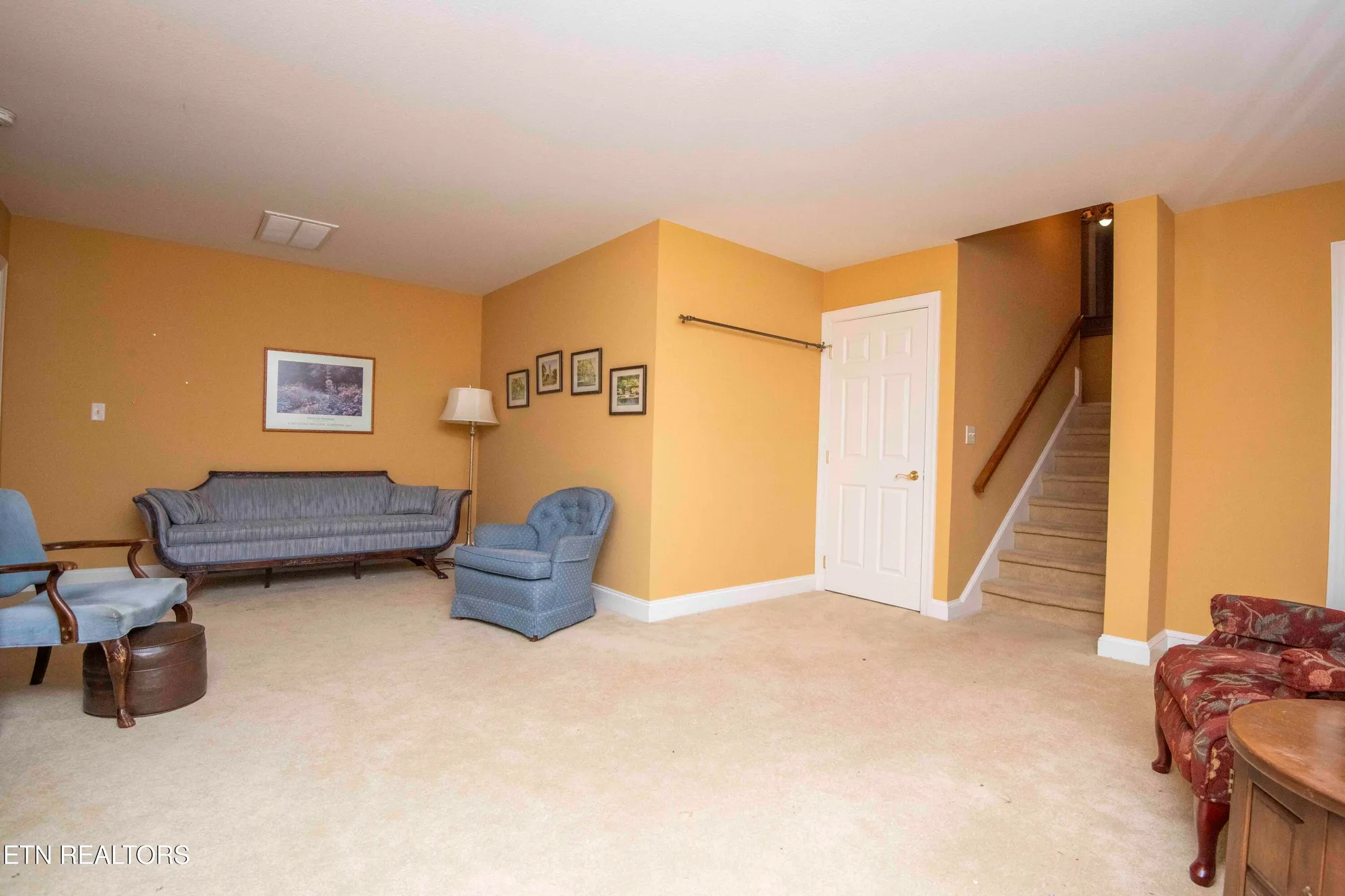 Property Slideshow image 34 of 45 | 308 tahlequah dr, Loudon, TN, 37774