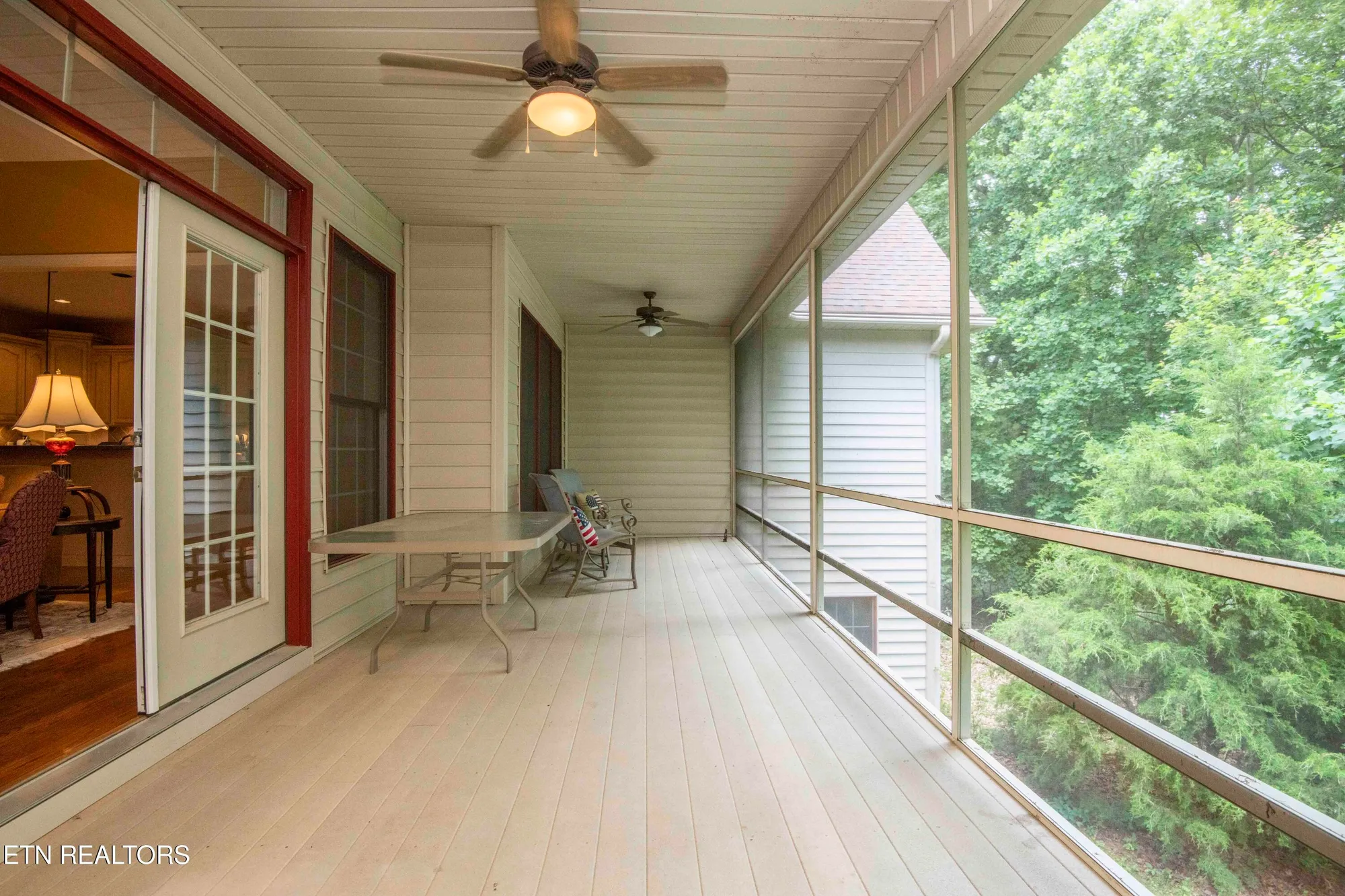 Property Slideshow image 39 of 45 | 308 tahlequah dr, Loudon, TN, 37774