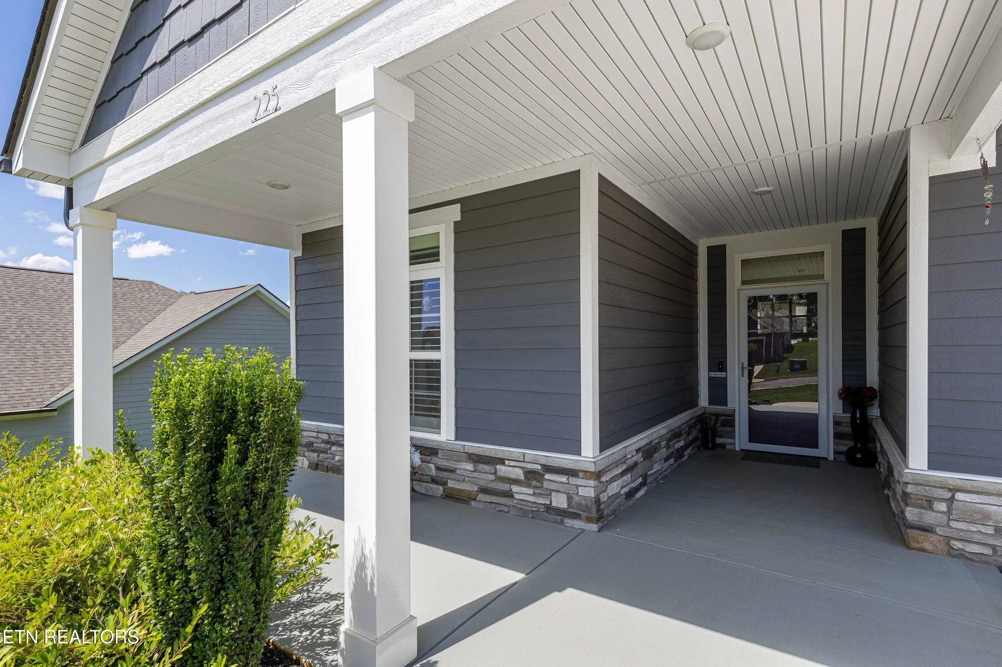 Property Slideshow image 14 of 47 | 225 cedar branch trl, Lenoir City, TN, 37772