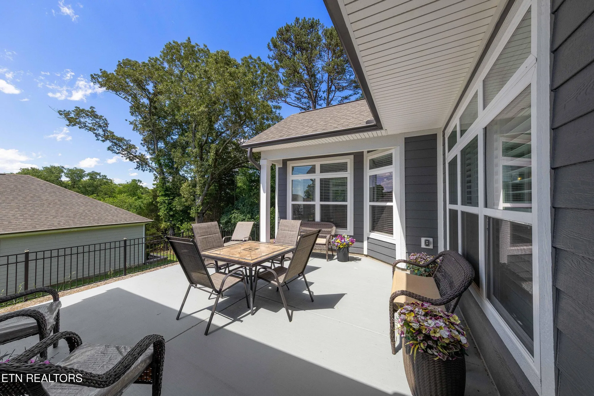 Property Slideshow image 39 of 47 | 225 cedar branch trl, Lenoir City, TN, 37772