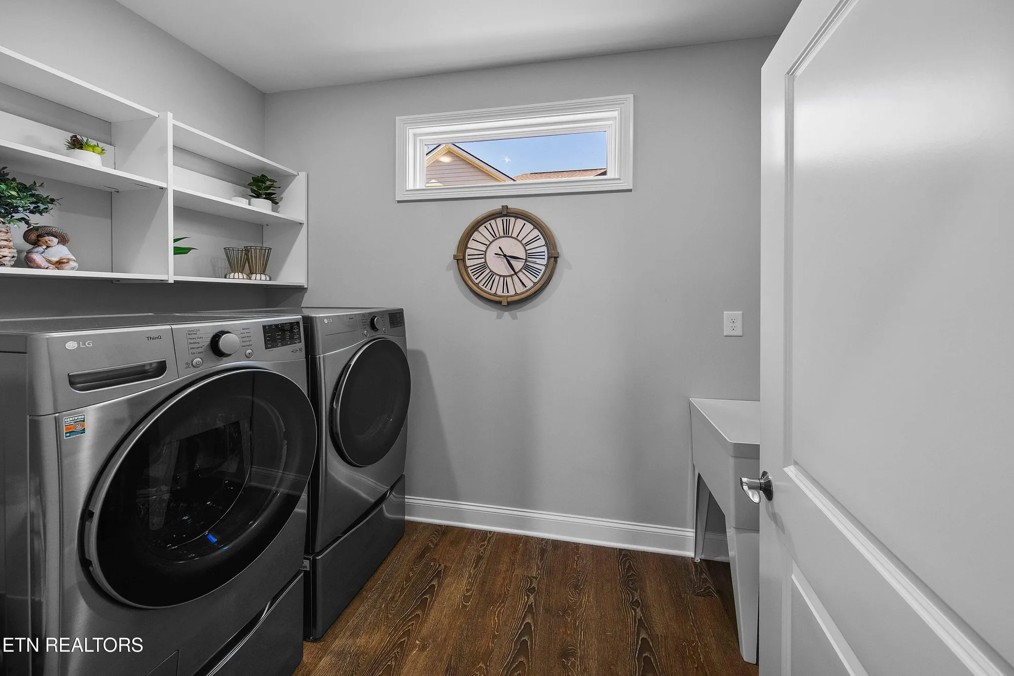 Property Slideshow image 33 of 47 | 225 cedar branch trl, Lenoir City, TN, 37772