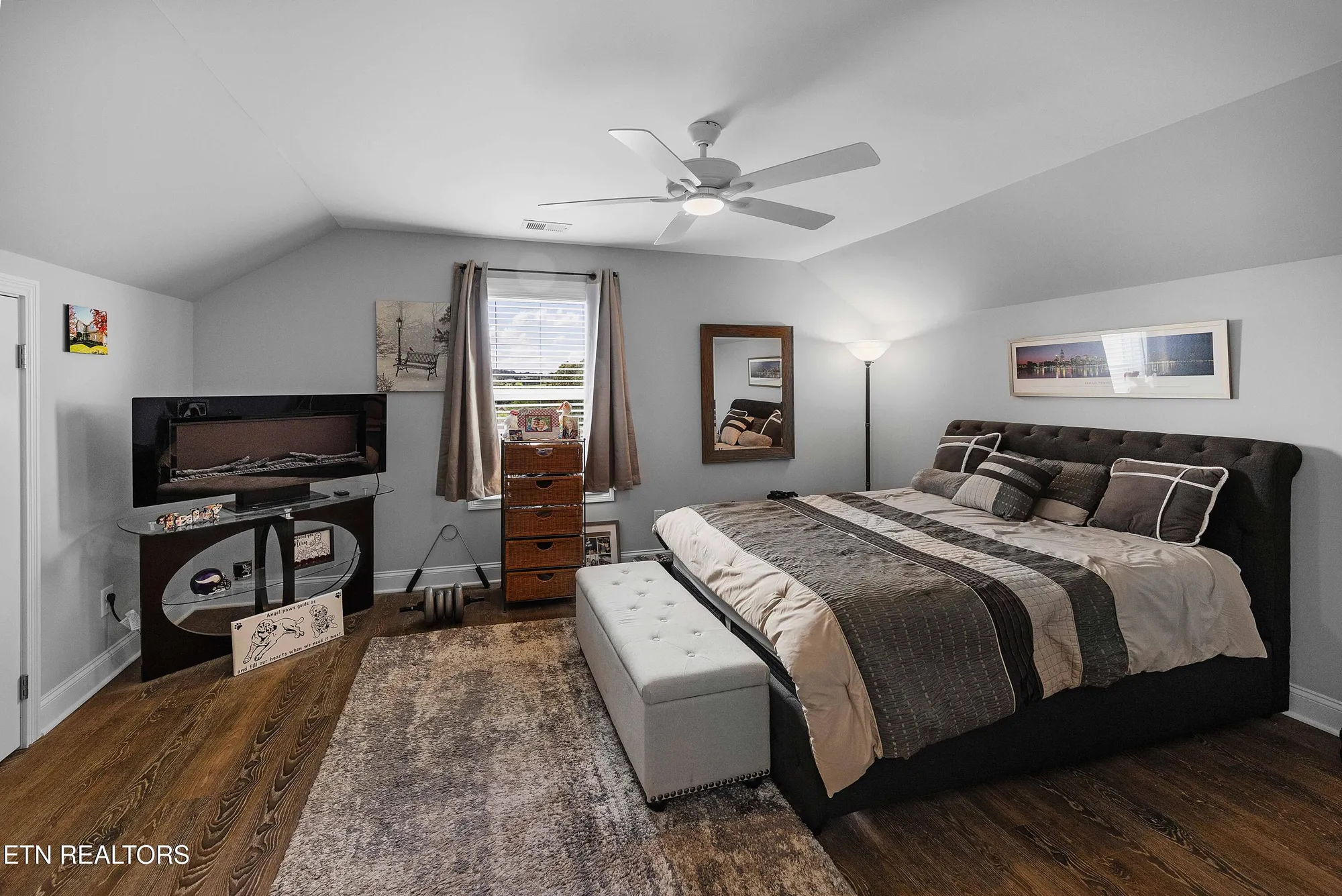 Property Slideshow image 37 of 47 | 225 cedar branch trl, Lenoir City, TN, 37772