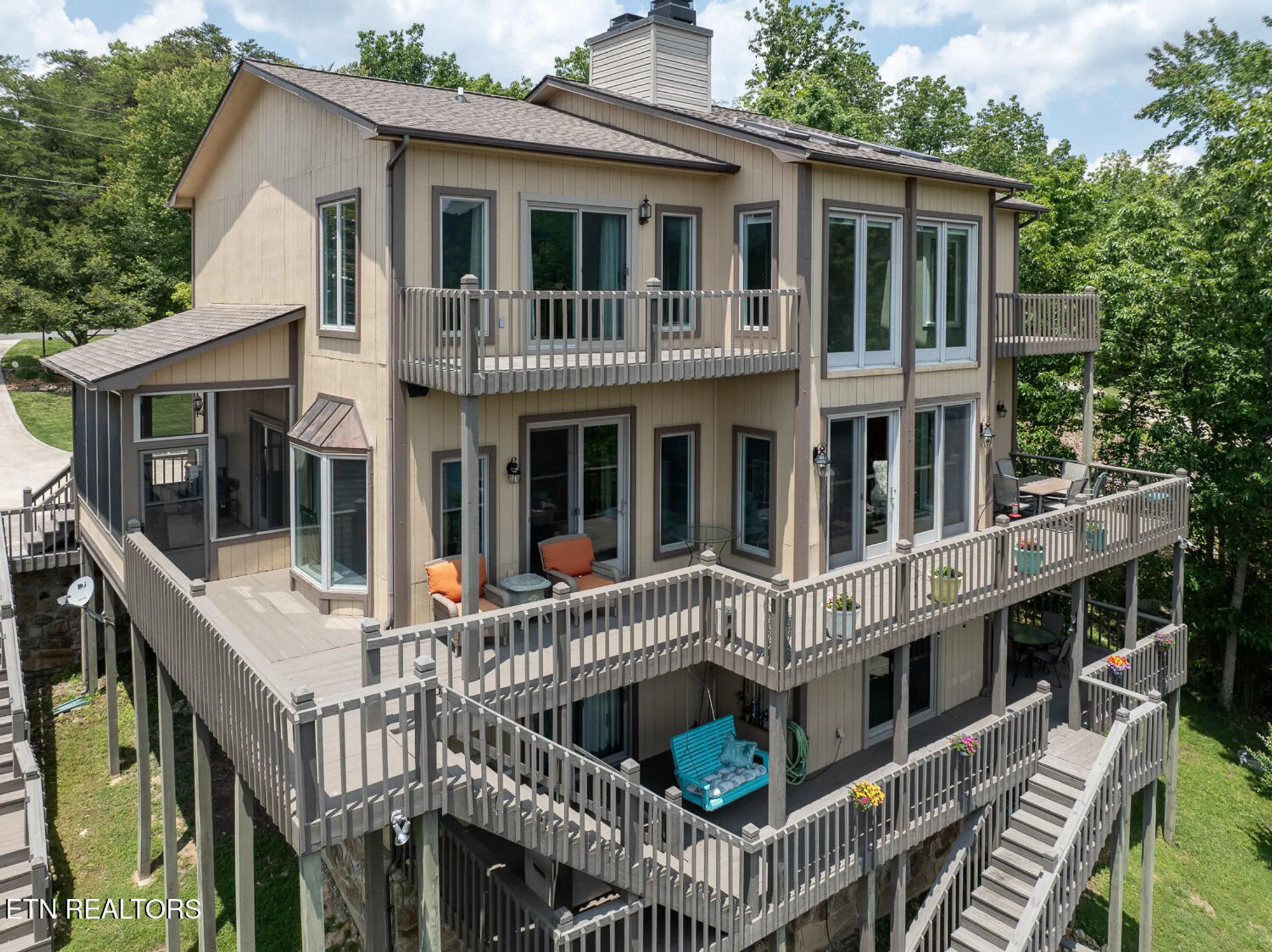 Property Slideshow image 1 of 39 | 20 brixton ln, Crossville, TN, 38558