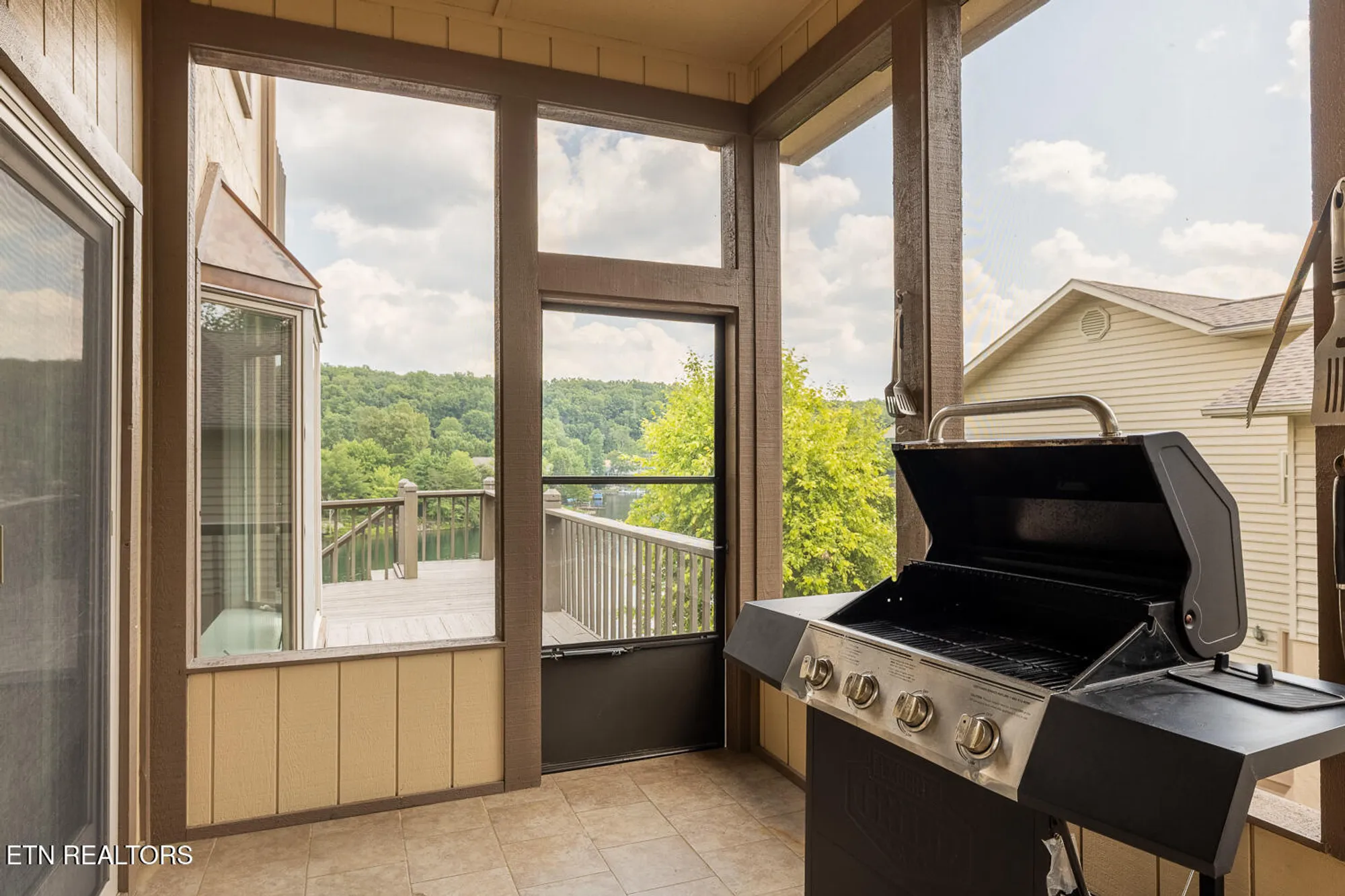 Property Slideshow image 34 of 39 | 20 brixton ln, Crossville, TN, 38558