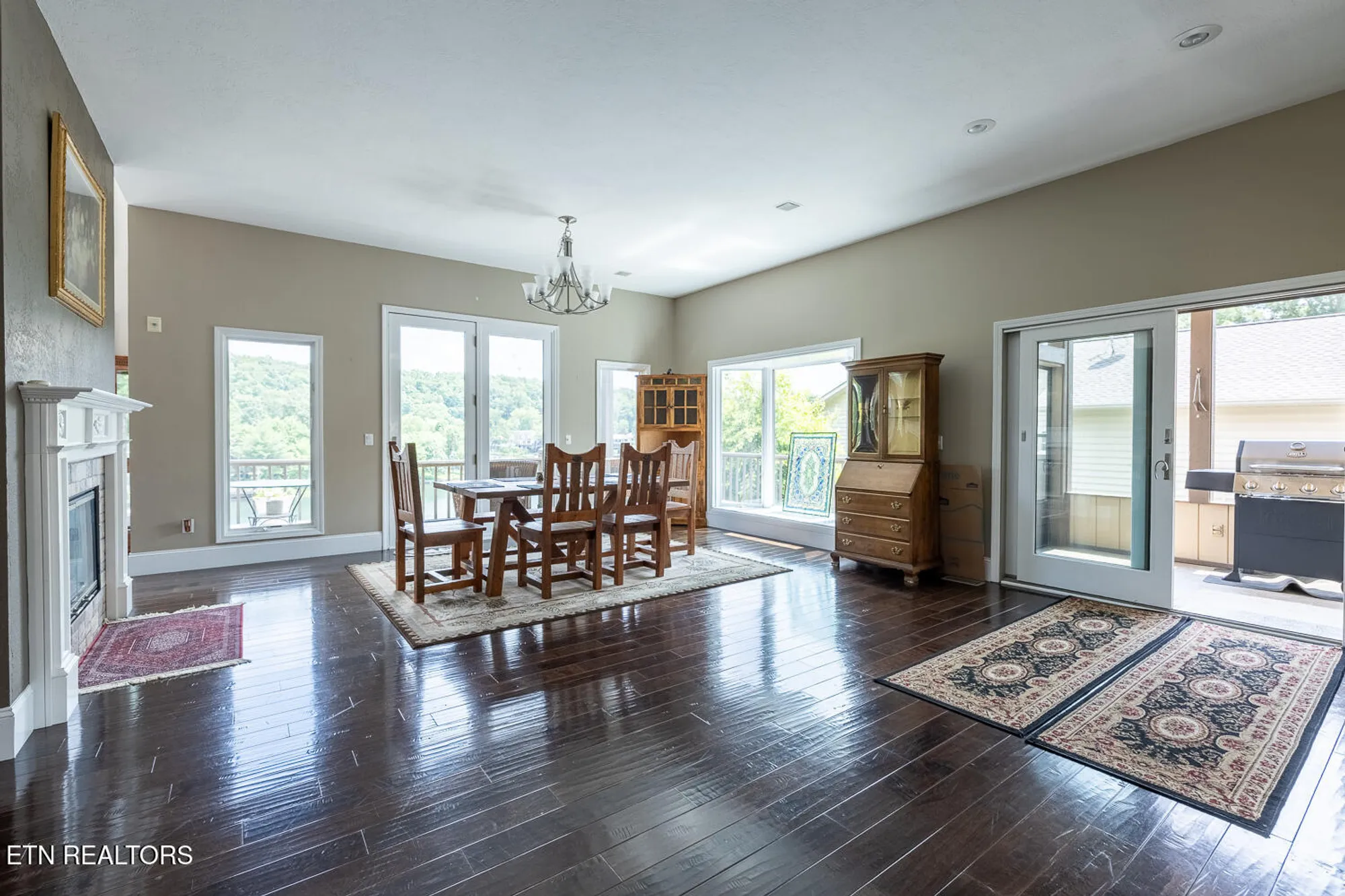 Property Slideshow image 16 of 39 | 20 brixton ln, Crossville, TN, 38558