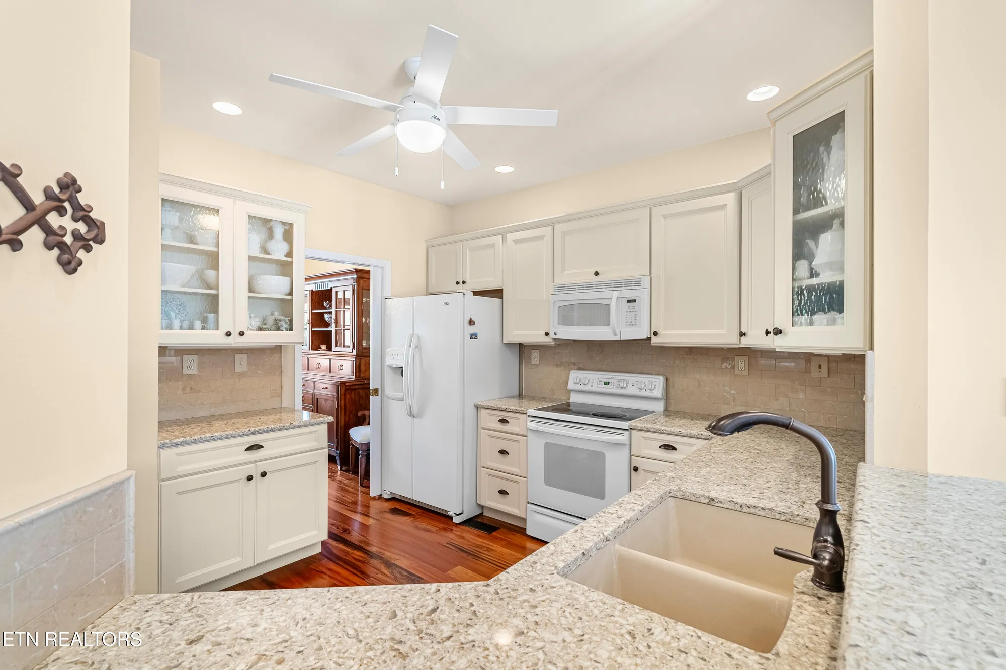 Property Slideshow image 11 of 37 | 460 morning dove dr, Vonore, TN, 37885