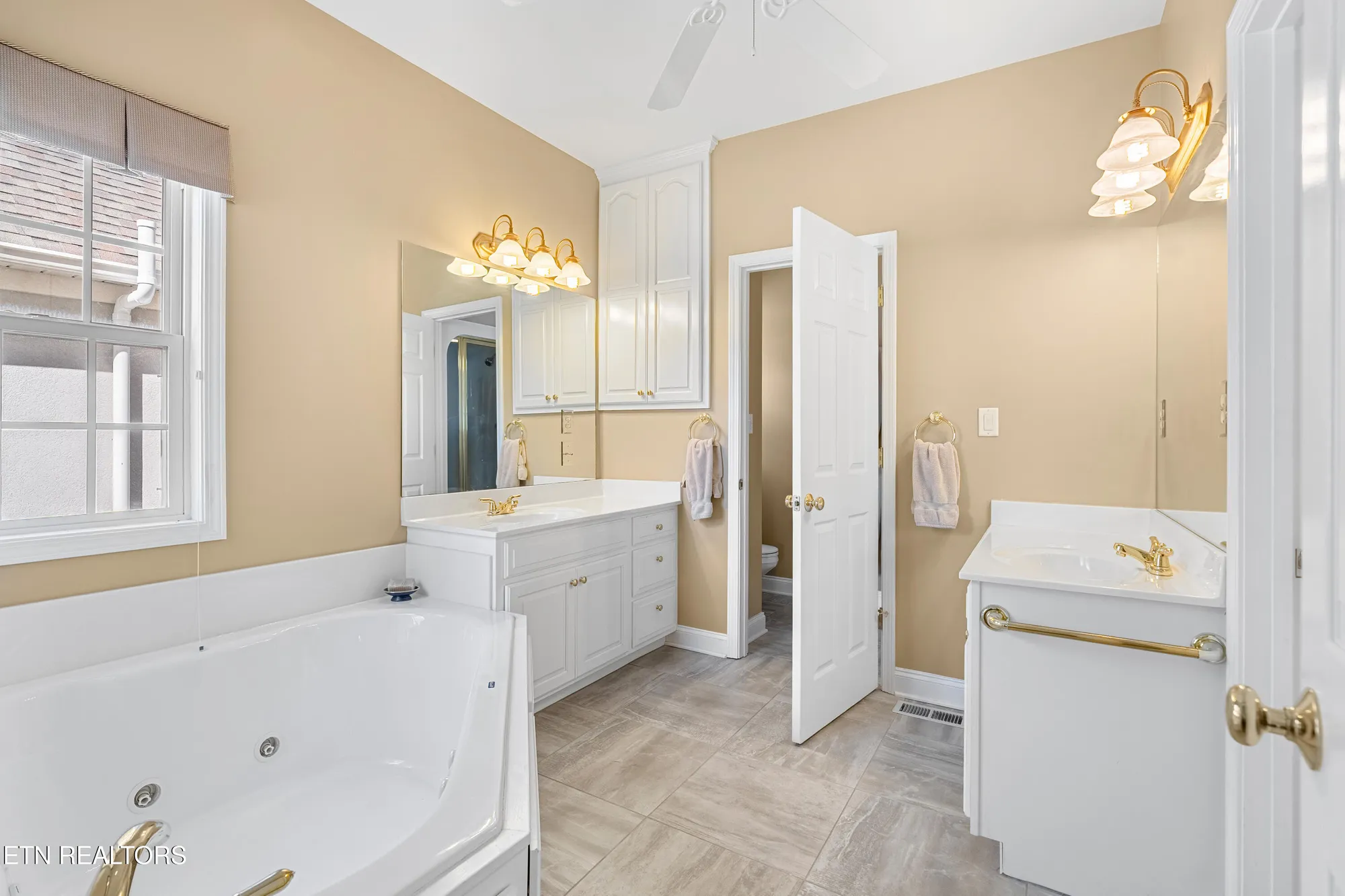 Property Slideshow image 20 of 37 | 460 morning dove dr, Vonore, TN, 37885