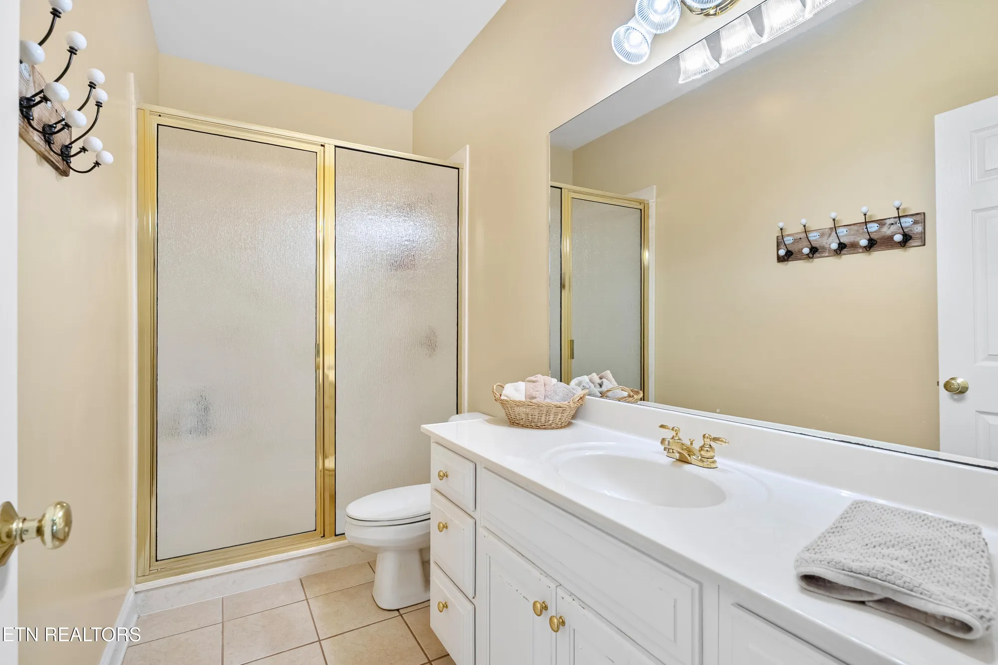 Property Slideshow image 30 of 37 | 460 morning dove dr, Vonore, TN, 37885