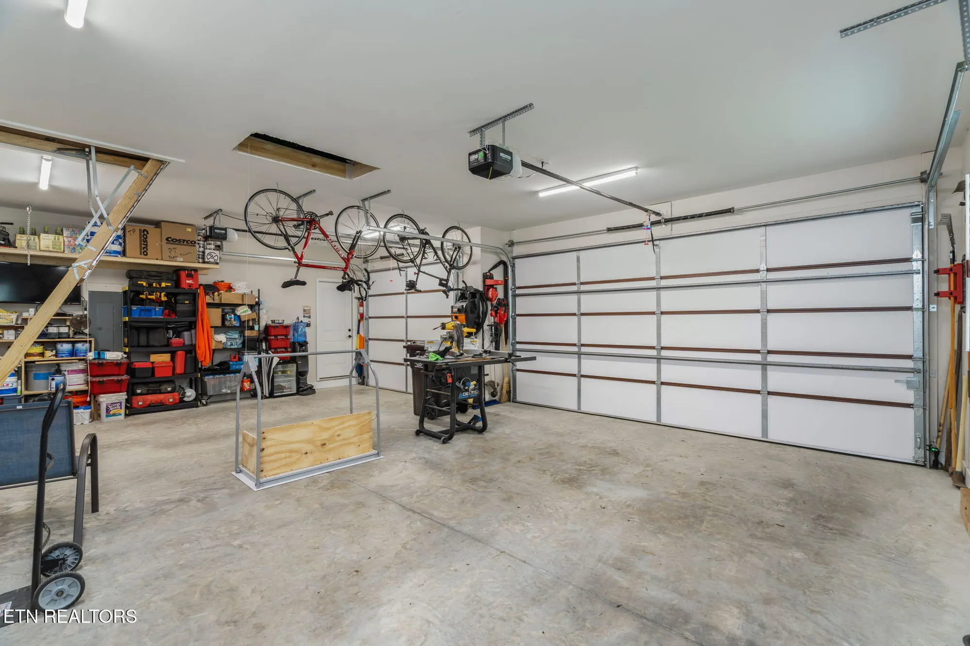 Property Slideshow image 49 of 60 | 285 odali trce, Loudon, TN, 37774