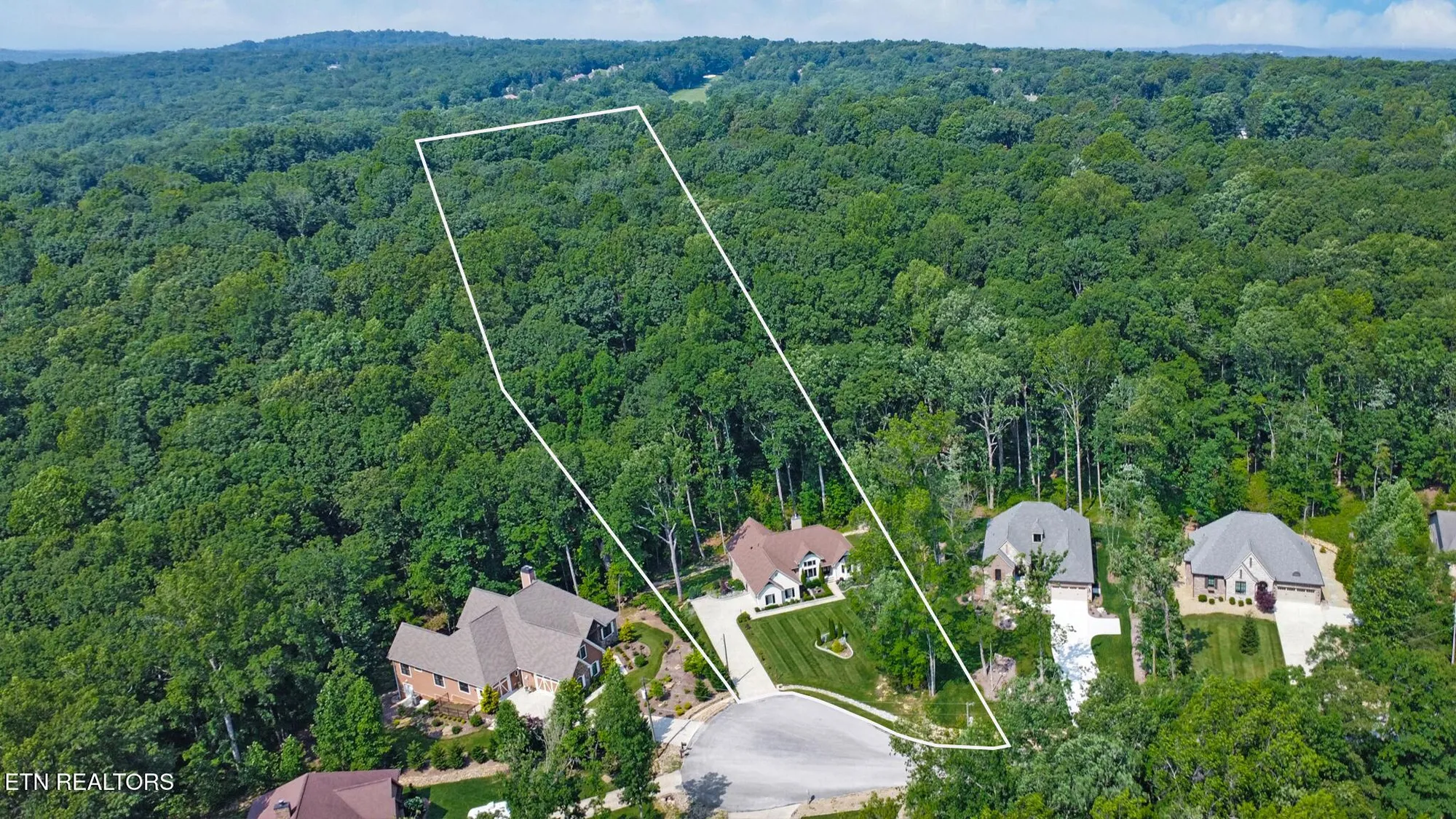 Property Slideshow image 44 of 54 | 40 kingsley ct, Crossville, TN, 38558