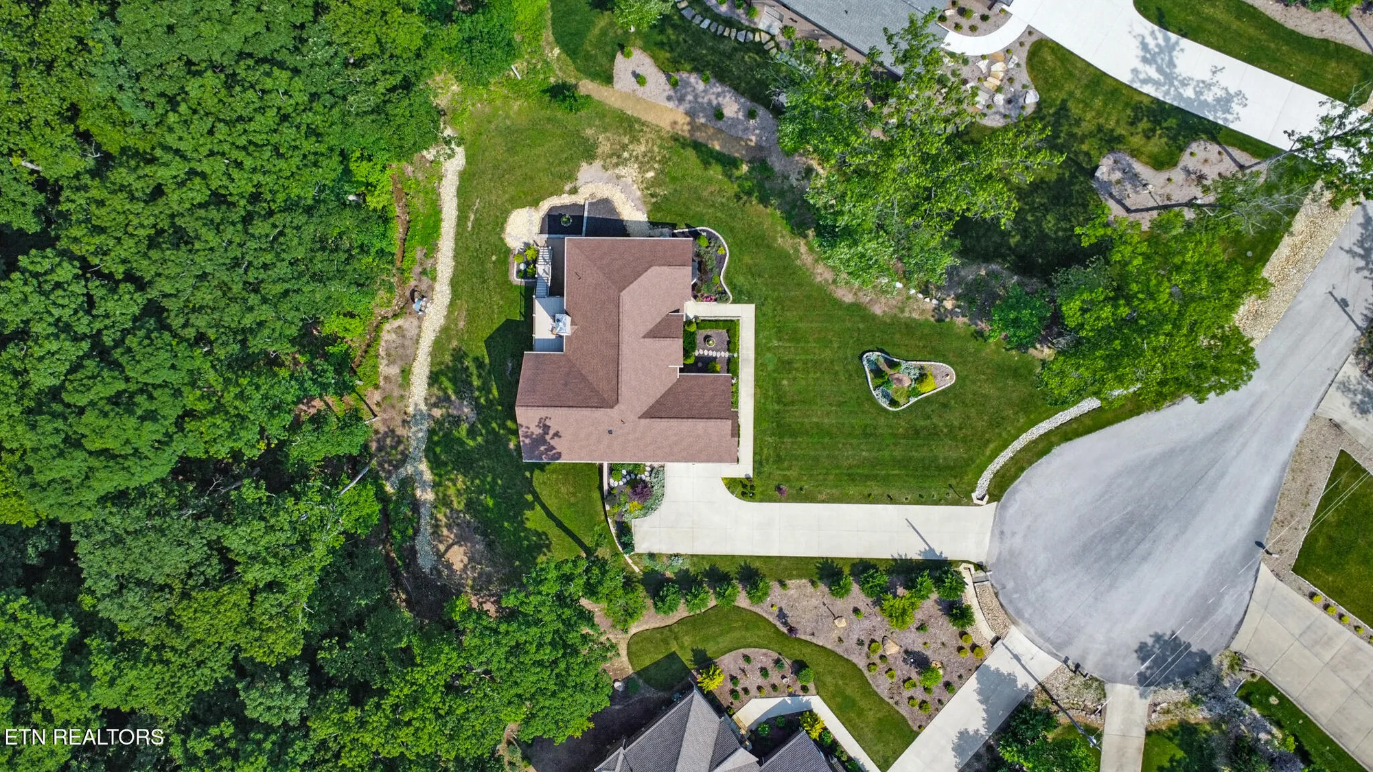 Property Slideshow image 45 of 54 | 40 kingsley ct, Crossville, TN, 38558