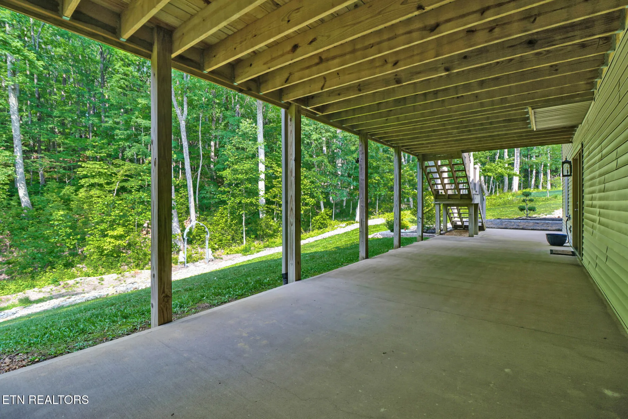 Property Slideshow image 43 of 54 | 40 kingsley ct, Crossville, TN, 38558