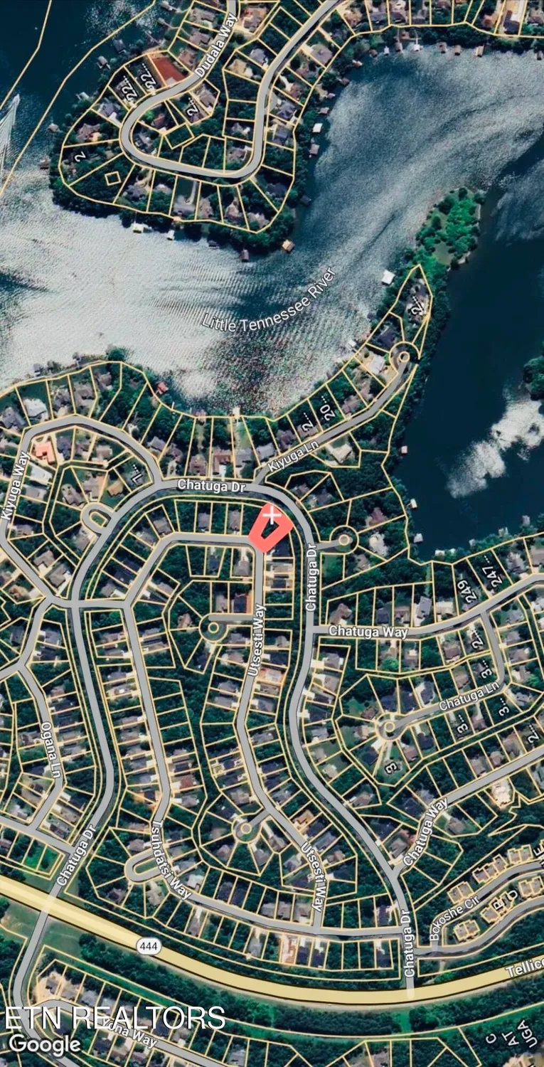 Property Slideshow image 5 of 6 | 124 utsesti way, Loudon, TN, 37774