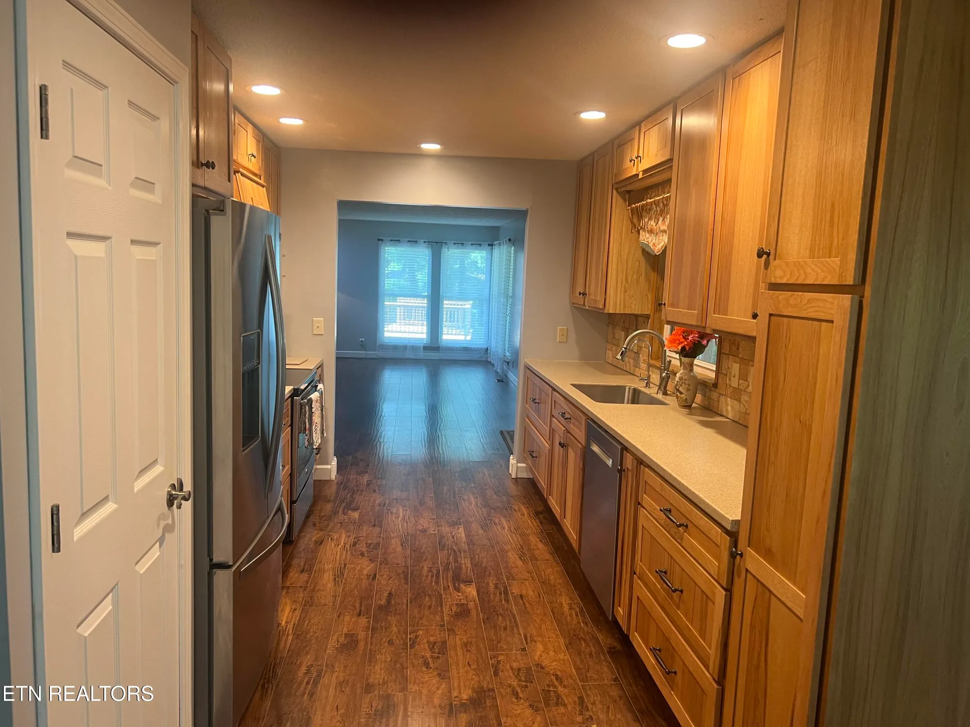 Property Slideshow image 18 of 60 | 137 lakeshire dr, Crossville, TN, 38558