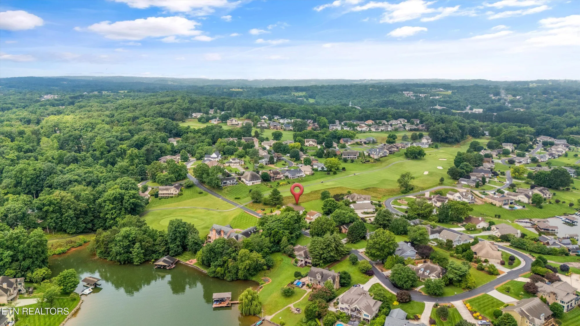 Property Slideshow image 4 of 28 | 140 chuniloti way, Loudon, TN, 37774