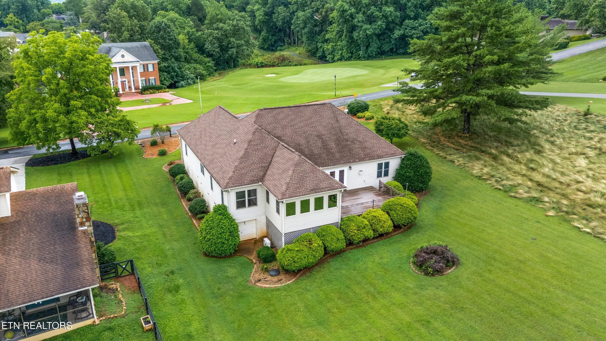 Property Slideshow image 27 of 28 | 140 chuniloti way, Loudon, TN, 37774