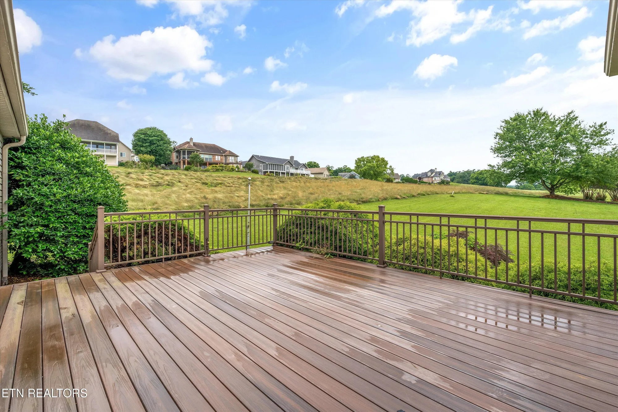 Property Slideshow image 7 of 28 | 140 chuniloti way, Loudon, TN, 37774