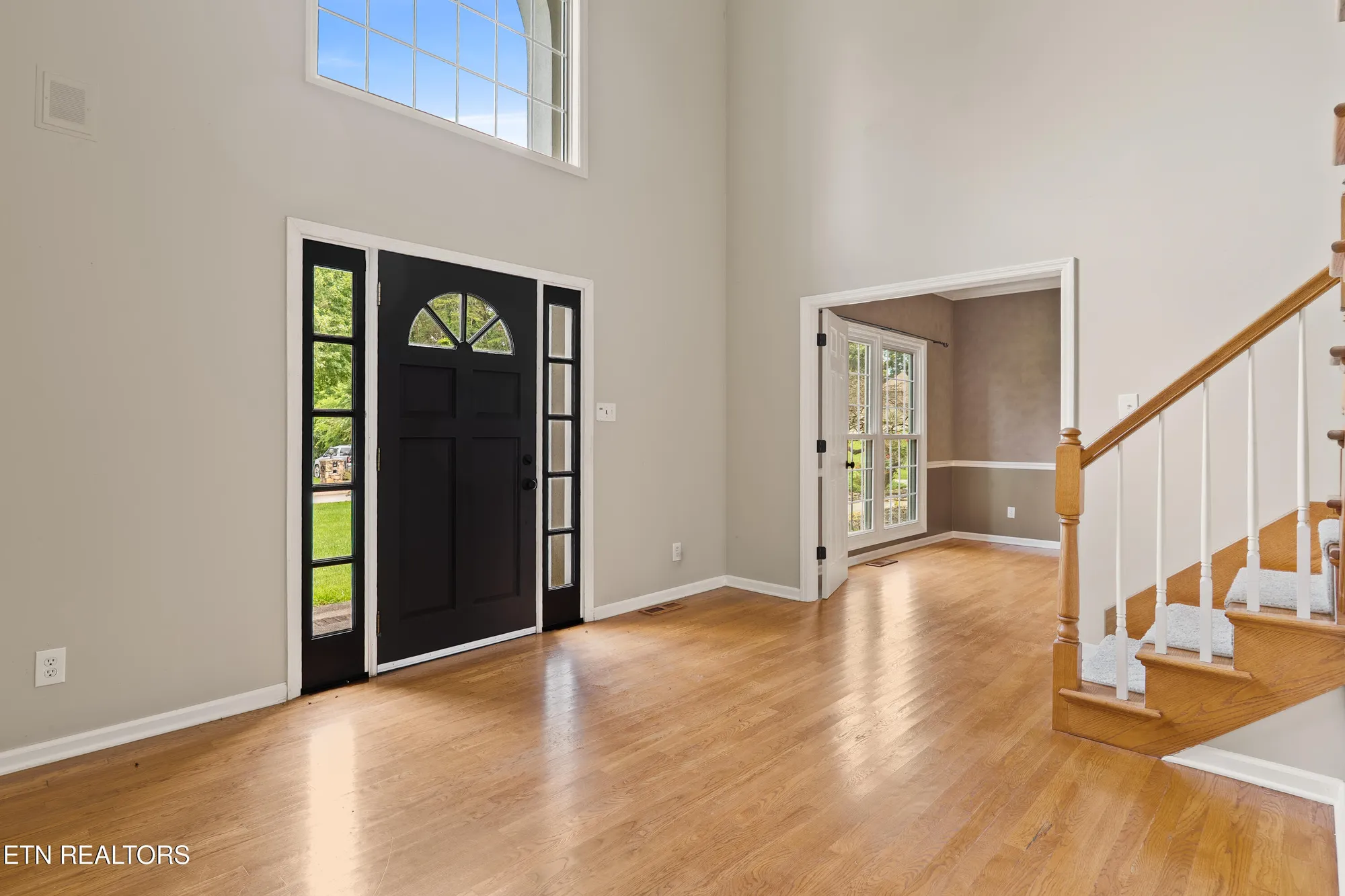 Property Slideshow image 5 of 57 | 612 sandpiper dr, Vonore, TN, 37885