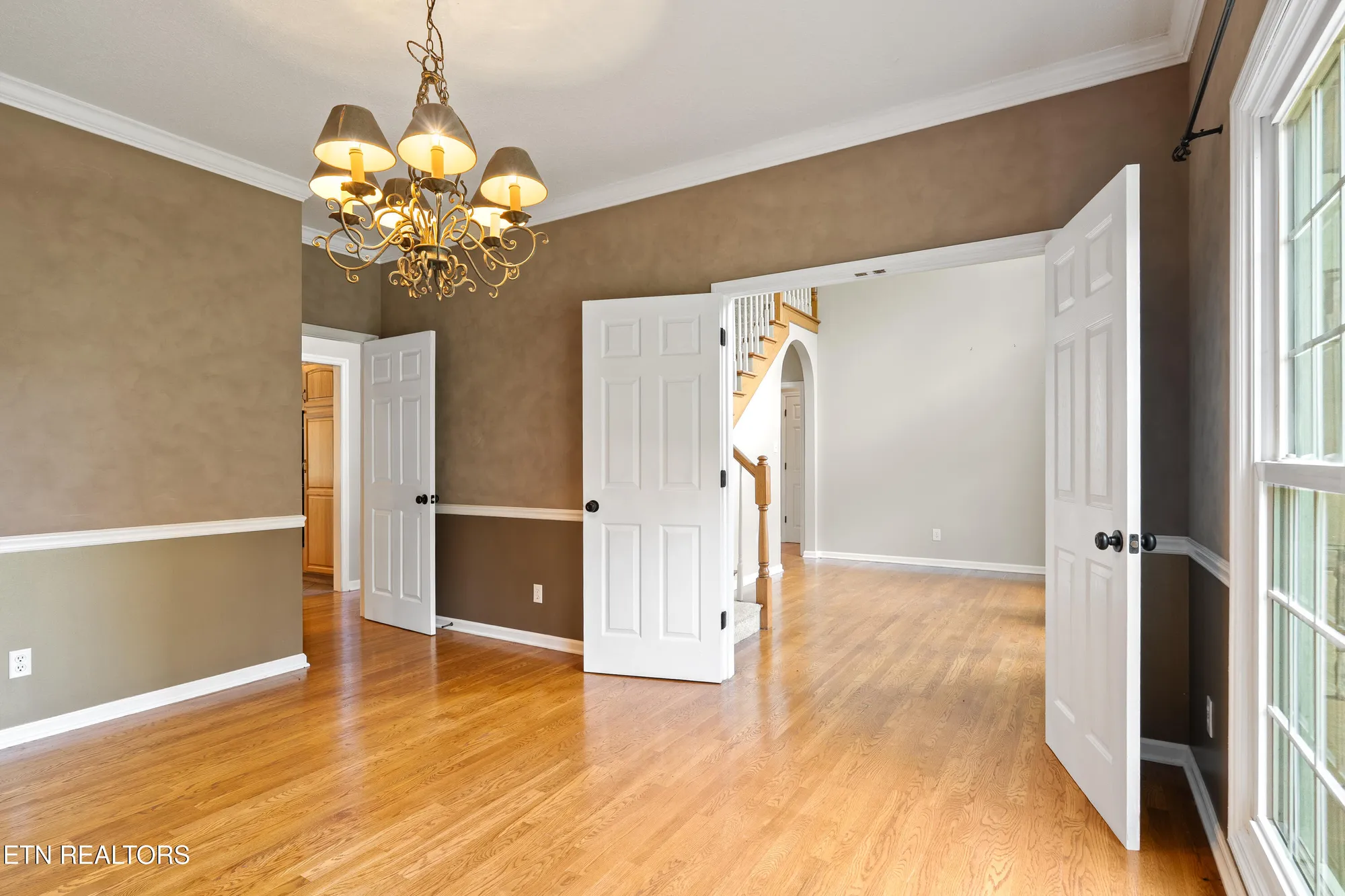 Property Slideshow image 6 of 57 | 612 sandpiper dr, Vonore, TN, 37885